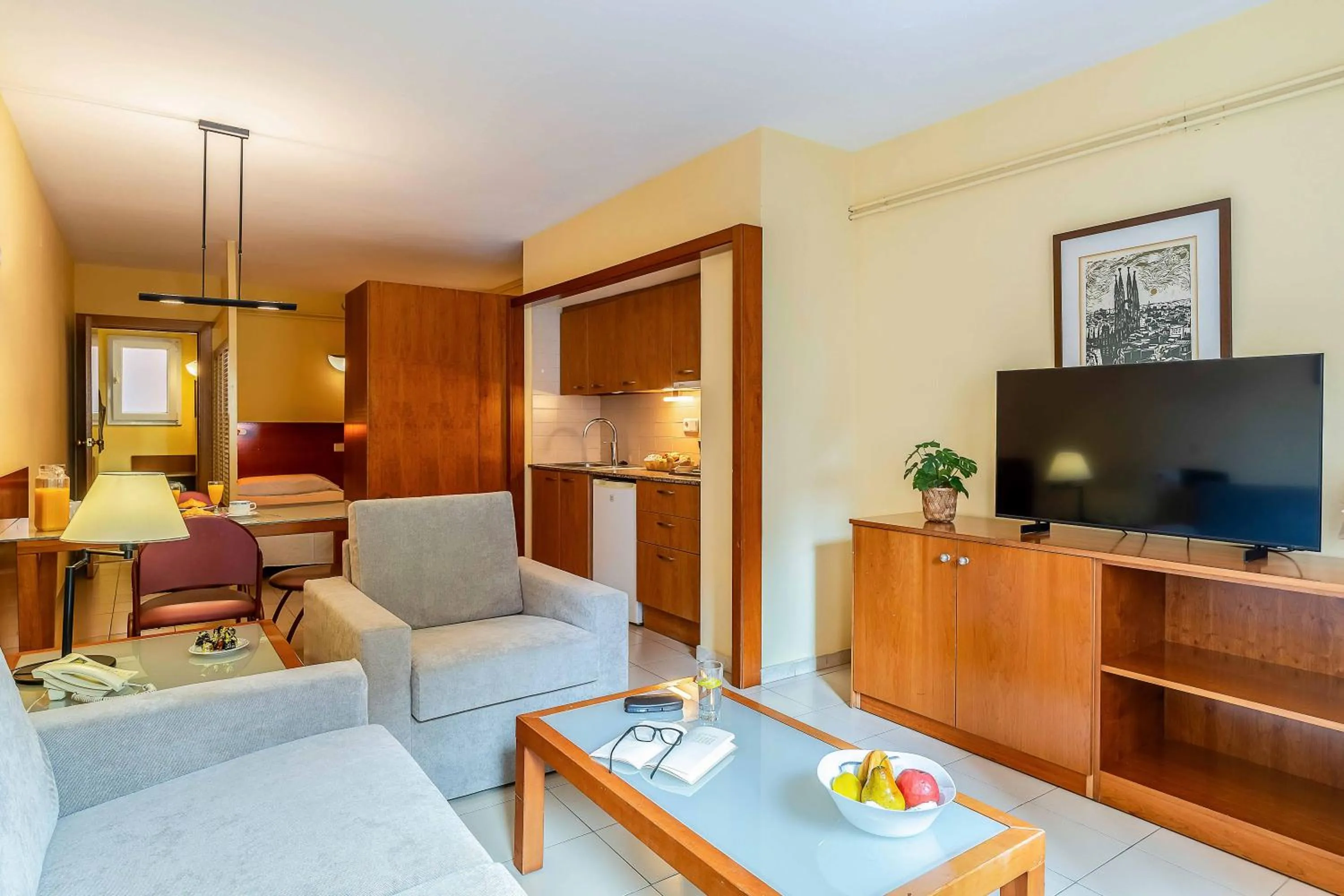 Living room in Aparthotel Bertrán
