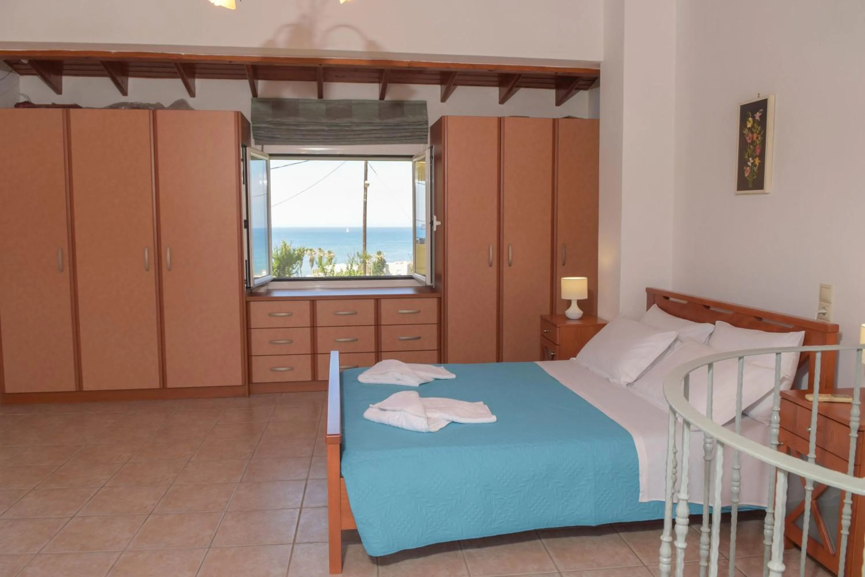 Bed in Romantic Corner Maisonette houses