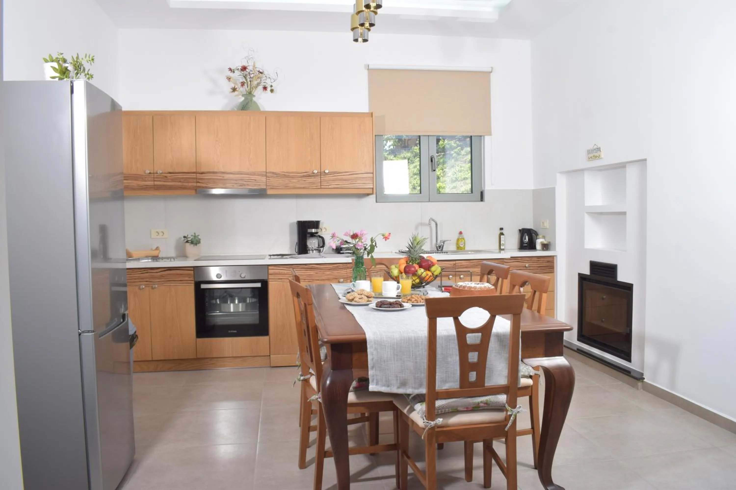 Coffee/tea facilities in Romantic Corner Maisonette houses