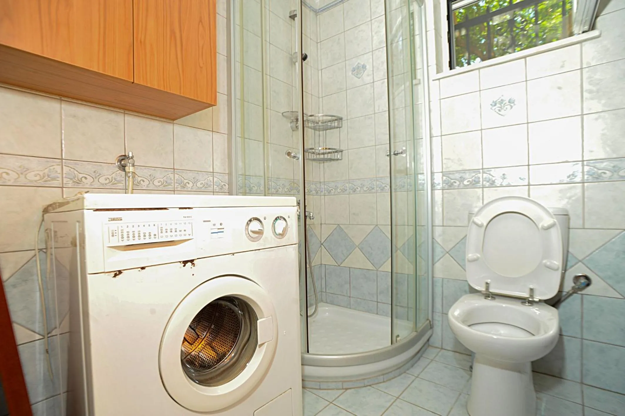 Shower in Romantic Corner Maisonette houses