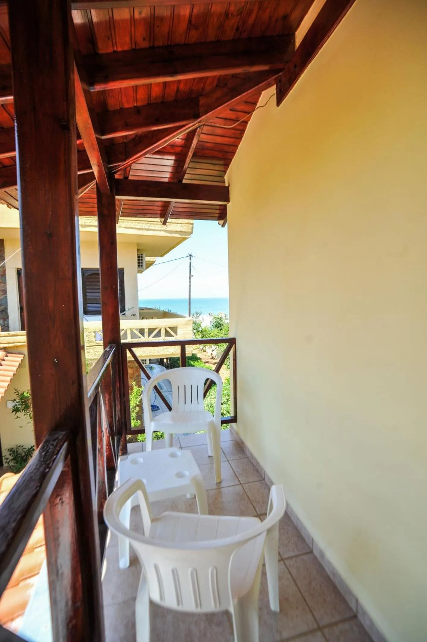 Day in Romantic Corner Maisonette houses