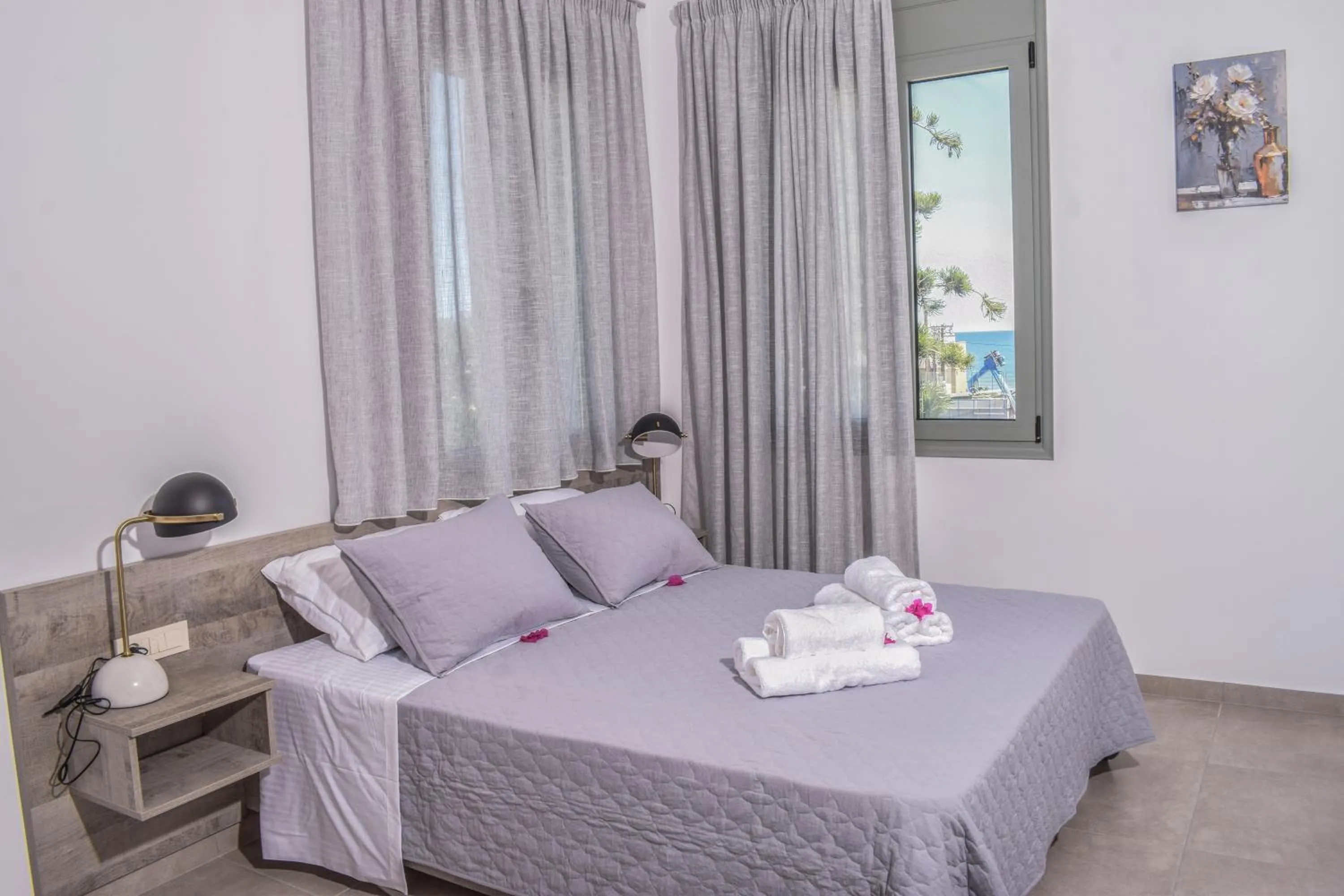 Bed in Romantic Corner Maisonette houses