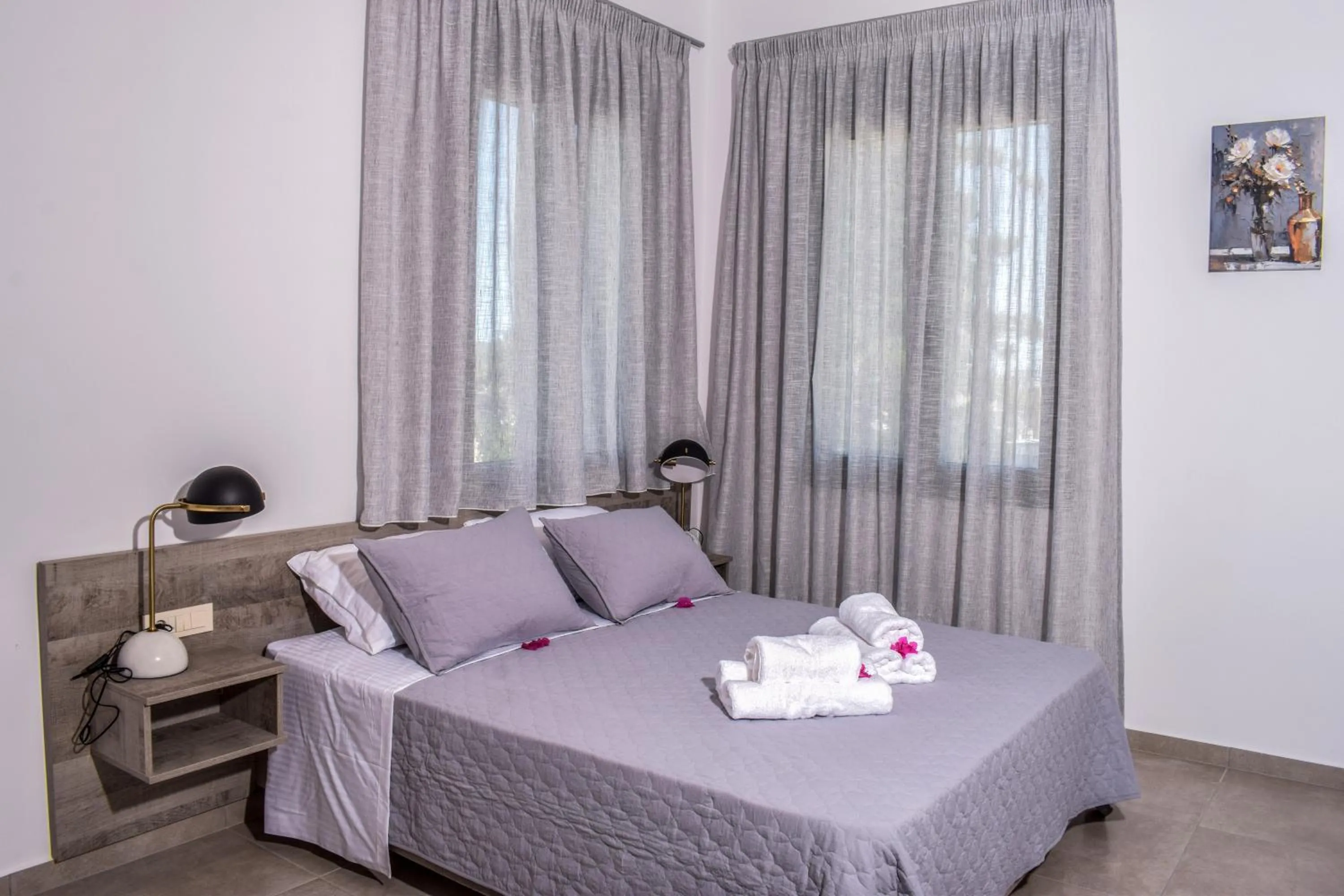 Bed in Romantic Corner Maisonette houses