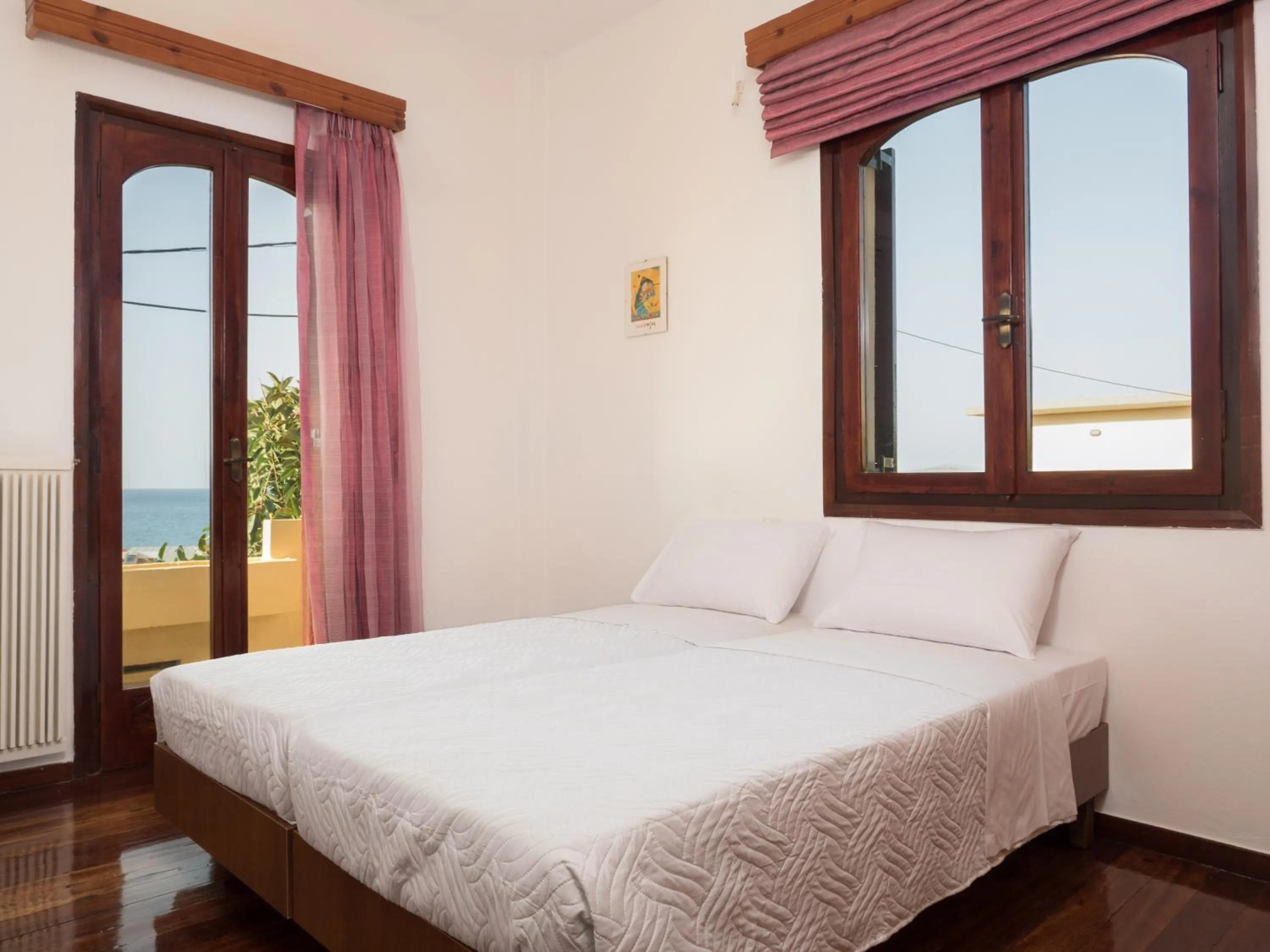 Bed in Romantic Corner Maisonette houses