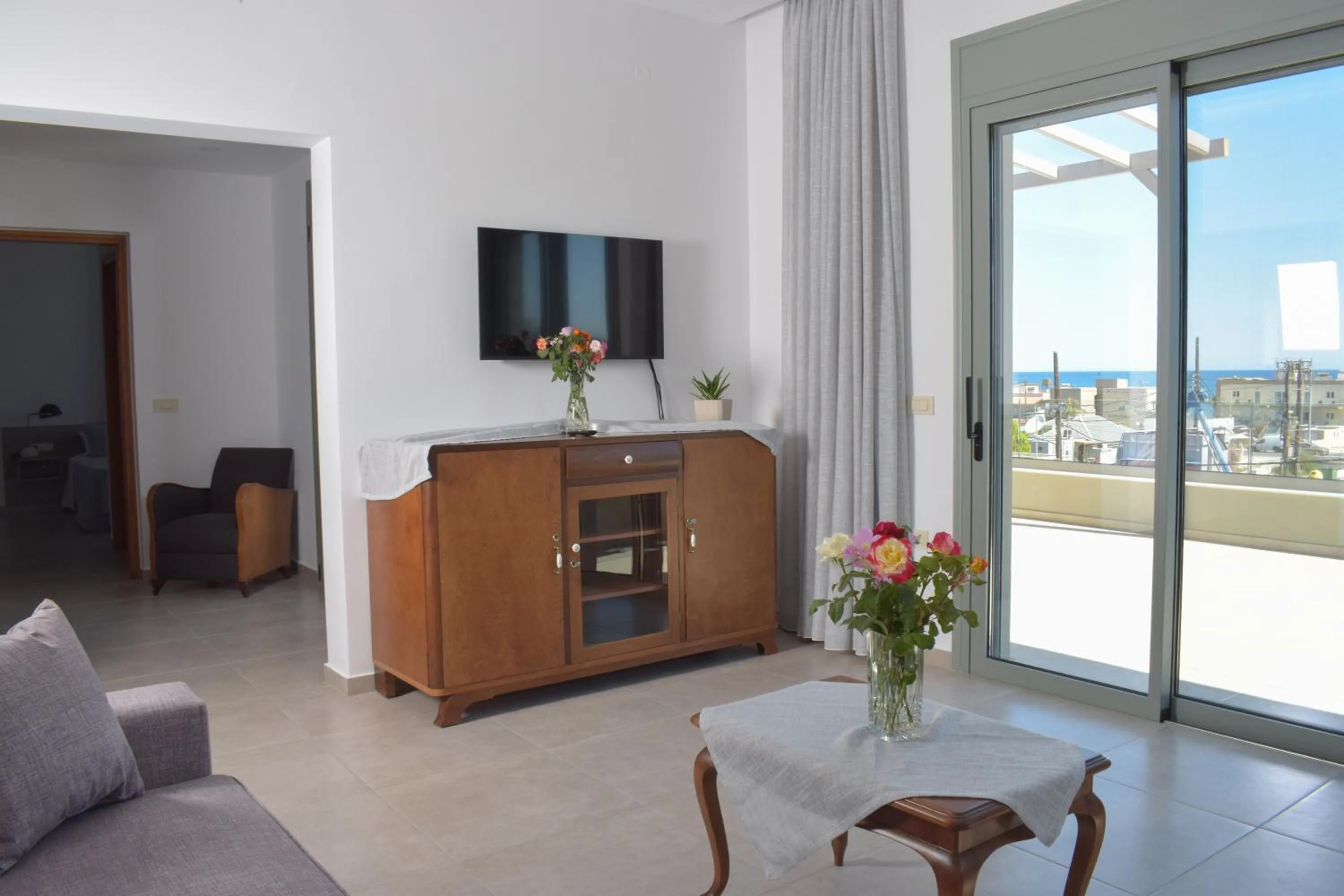 TV and multimedia in Romantic Corner Maisonette houses