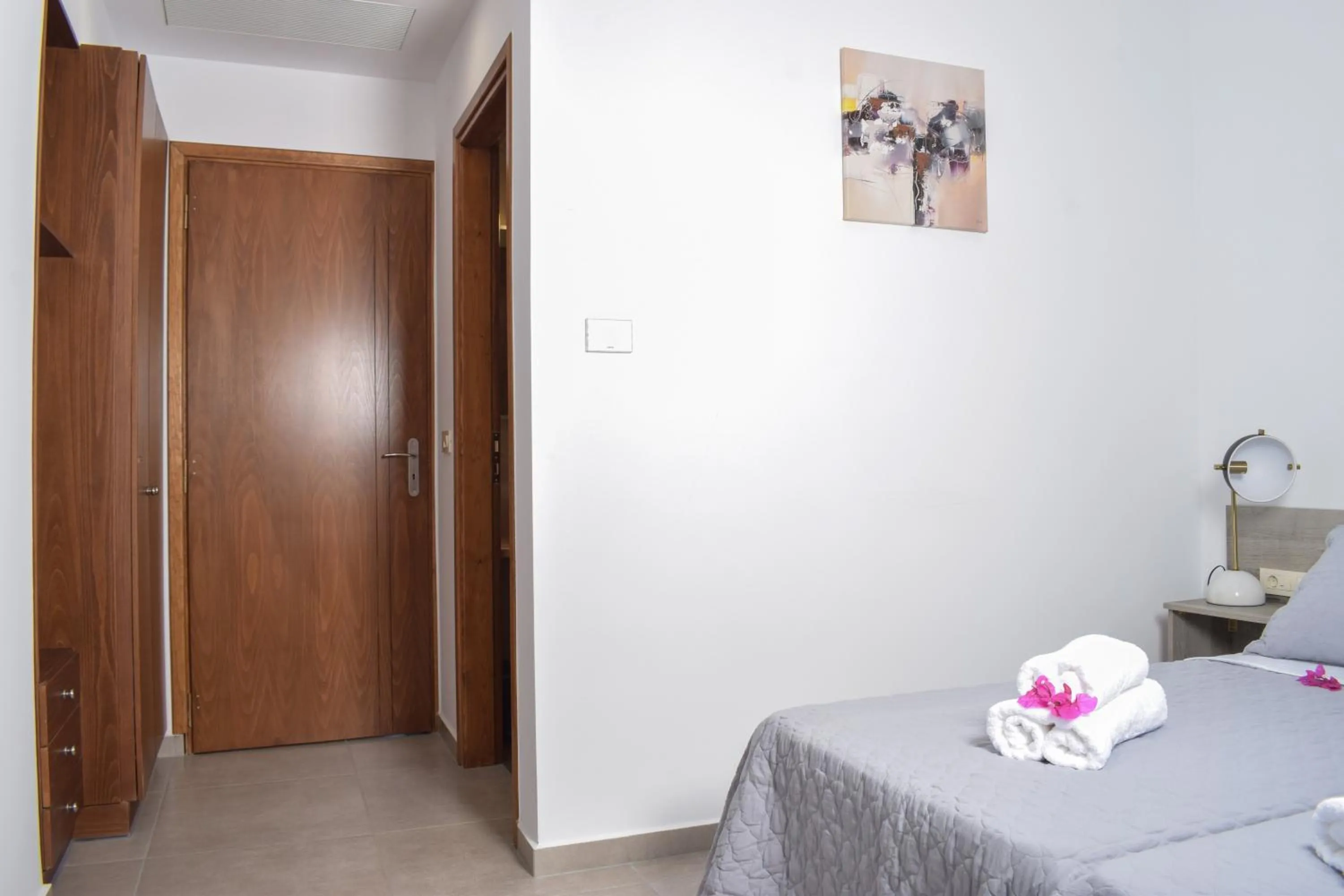 Bed in Romantic Corner Maisonette houses