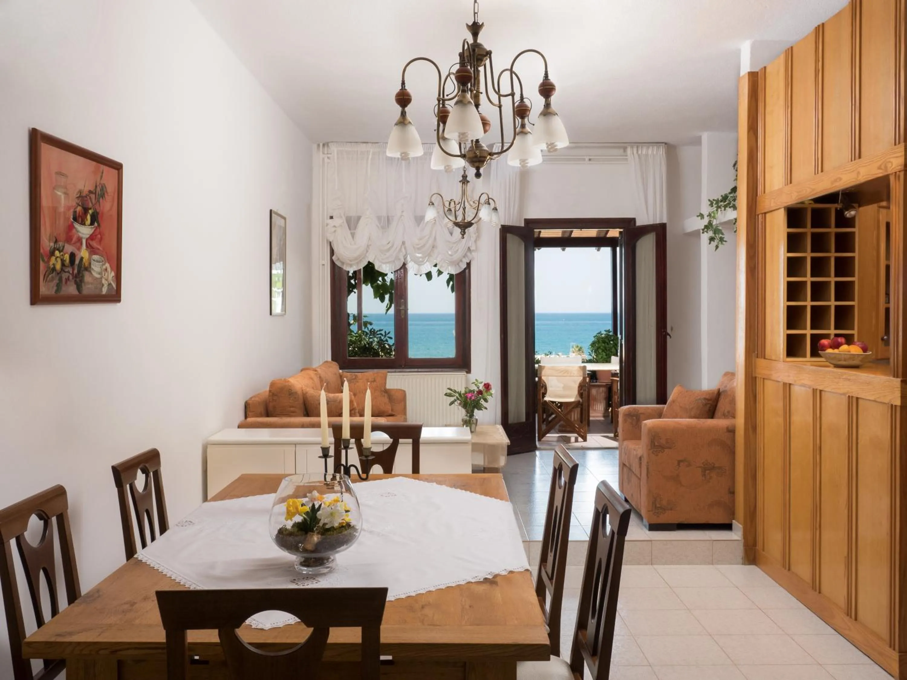Dining area in Romantic Corner Maisonette houses