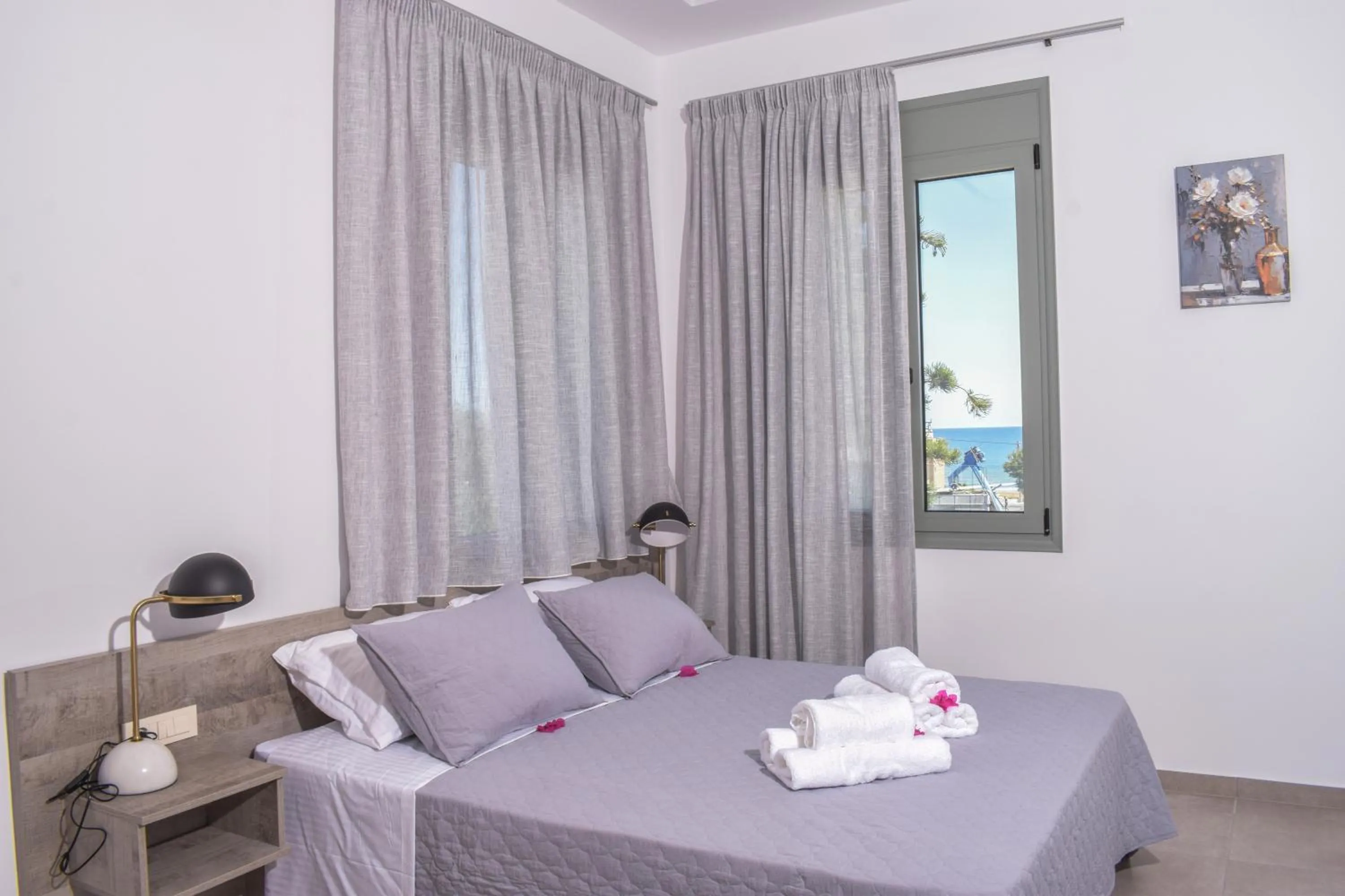 Bed in Romantic Corner Maisonette houses