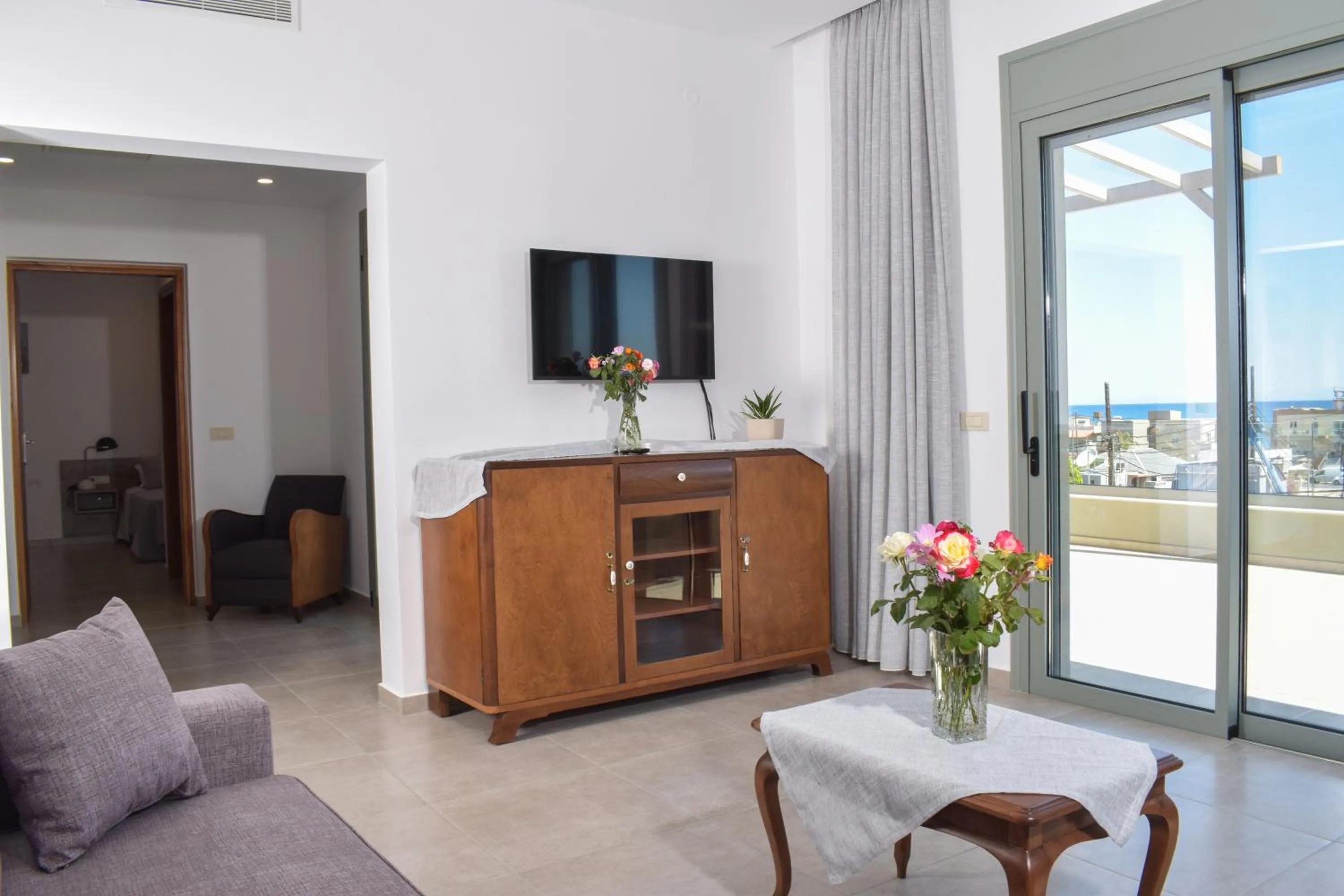 TV and multimedia in Romantic Corner Maisonette houses