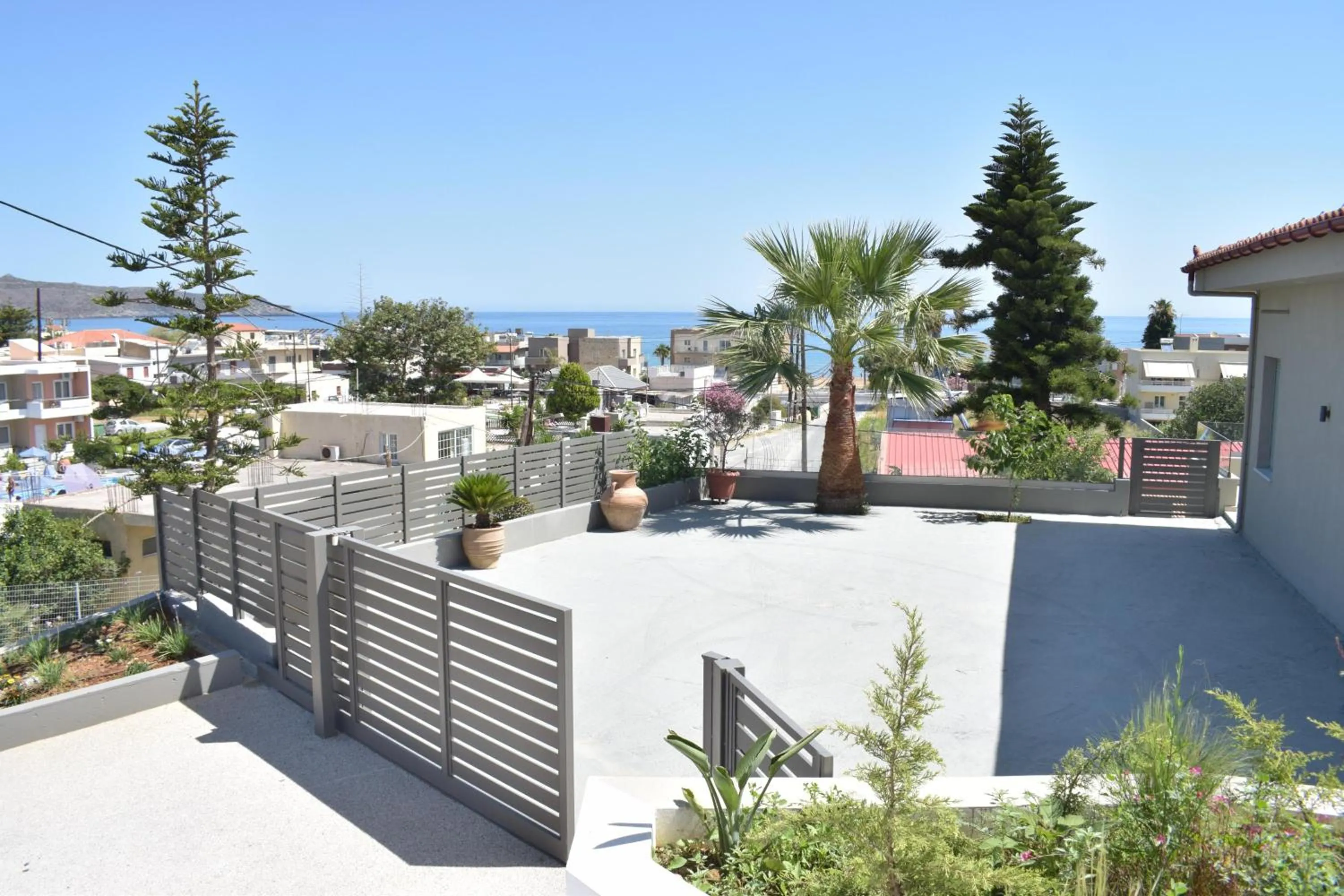 Property building in Romantic Corner Maisonette houses