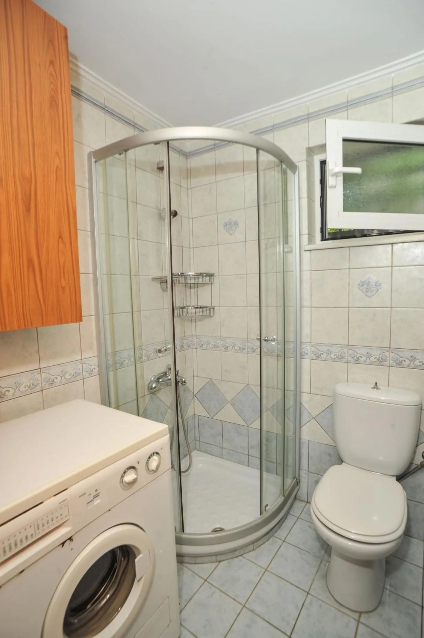 Shower in Romantic Corner Maisonette houses