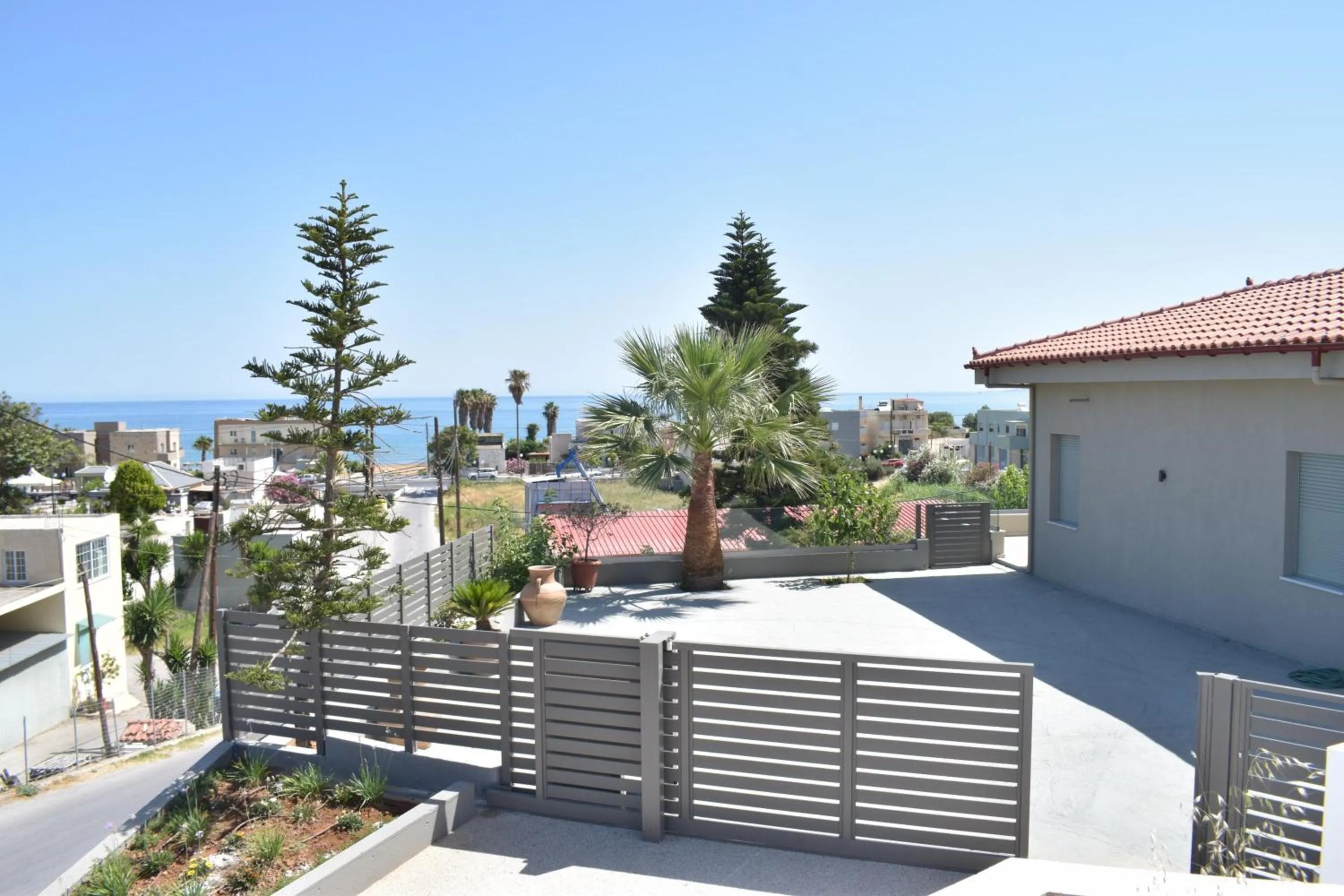 Property building in Romantic Corner Maisonette houses
