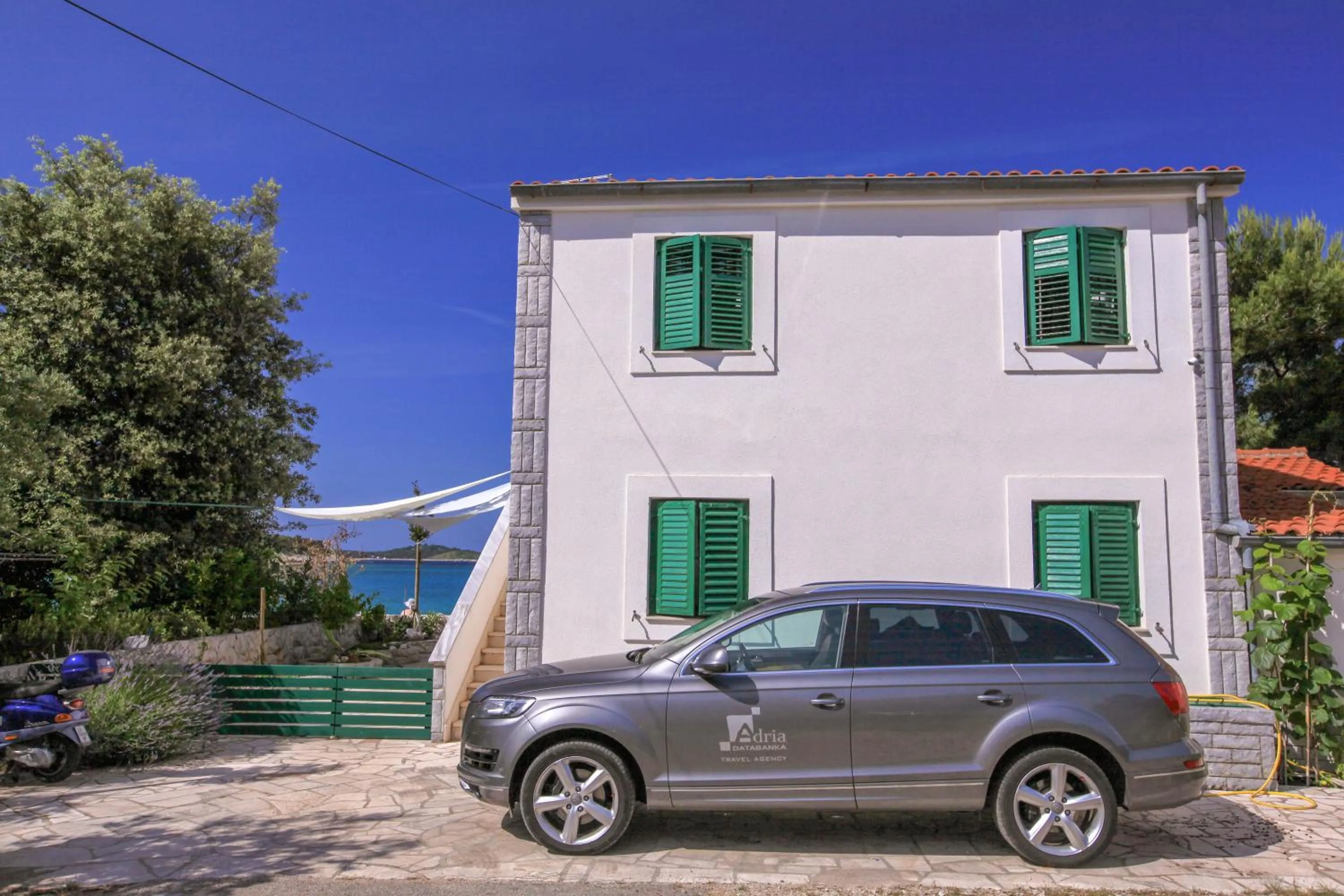 Property building in Apartments Erika