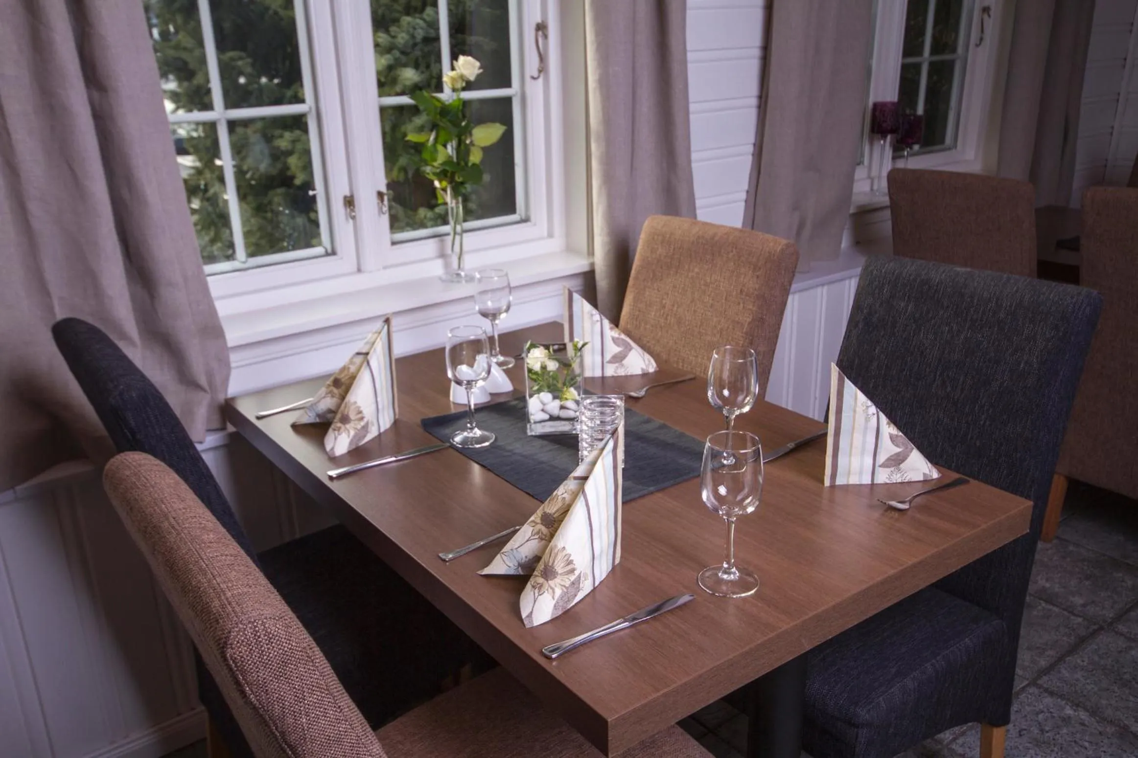 Dining area in Grimstad Vertshus