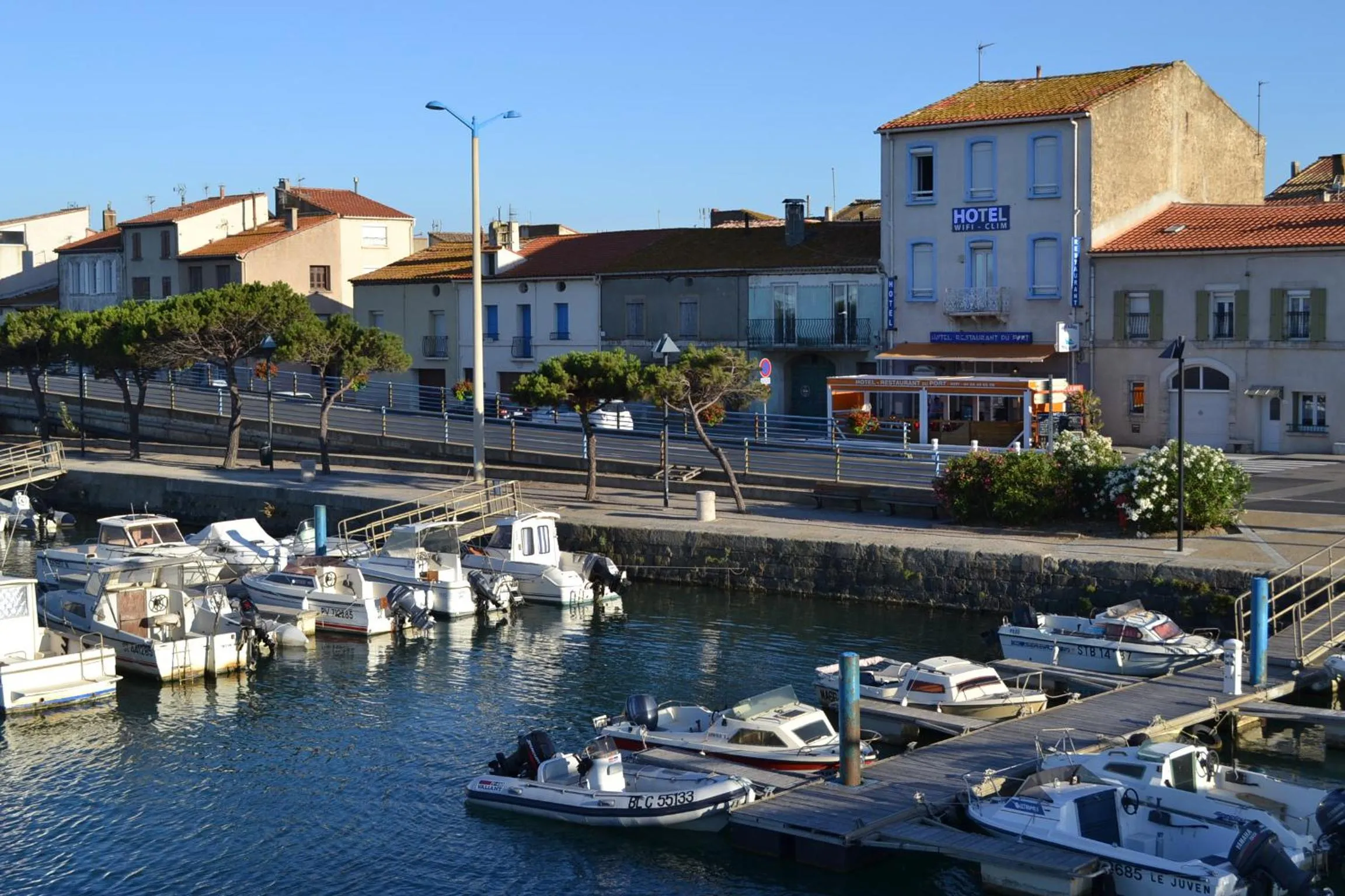 Bird's eye view in l'Hotel du port