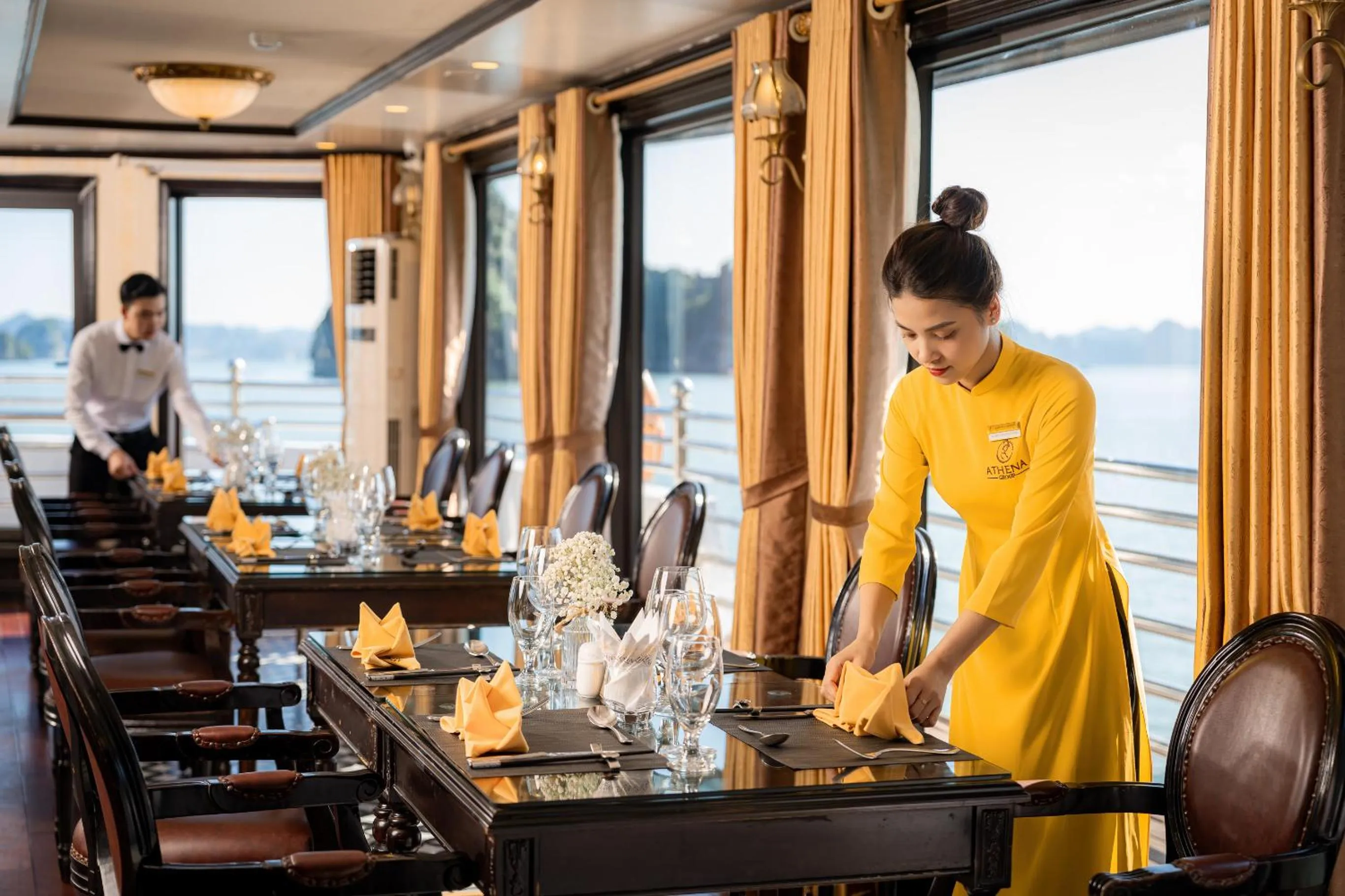 Restaurant/places to eat in Halong Athena Cruise