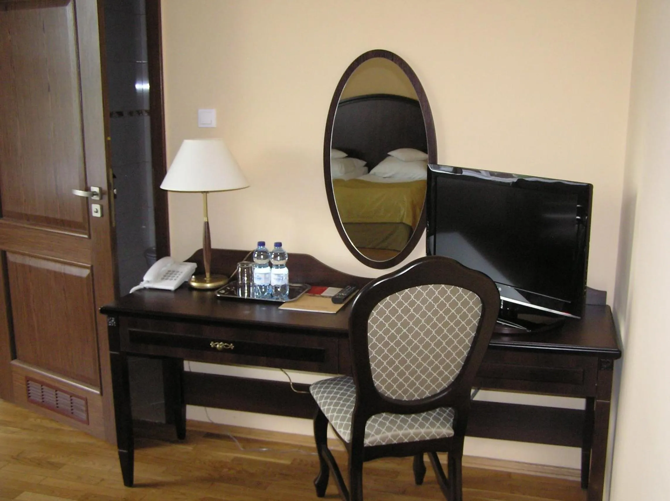 Photo of the whole room in Hotel Zamek Królewski w Rydzynie