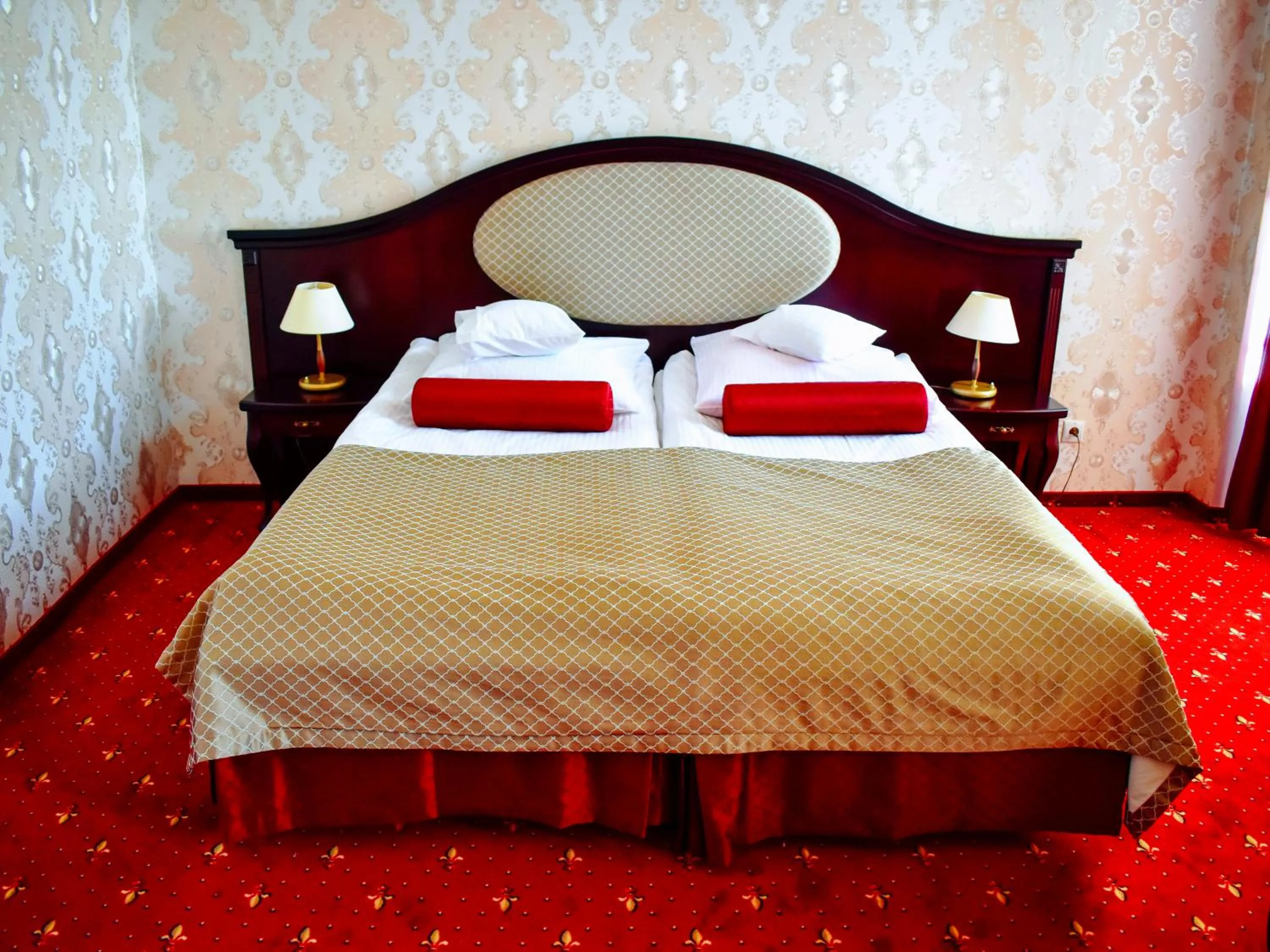 Other, Bed in Hotel Zamek Królewski w Rydzynie