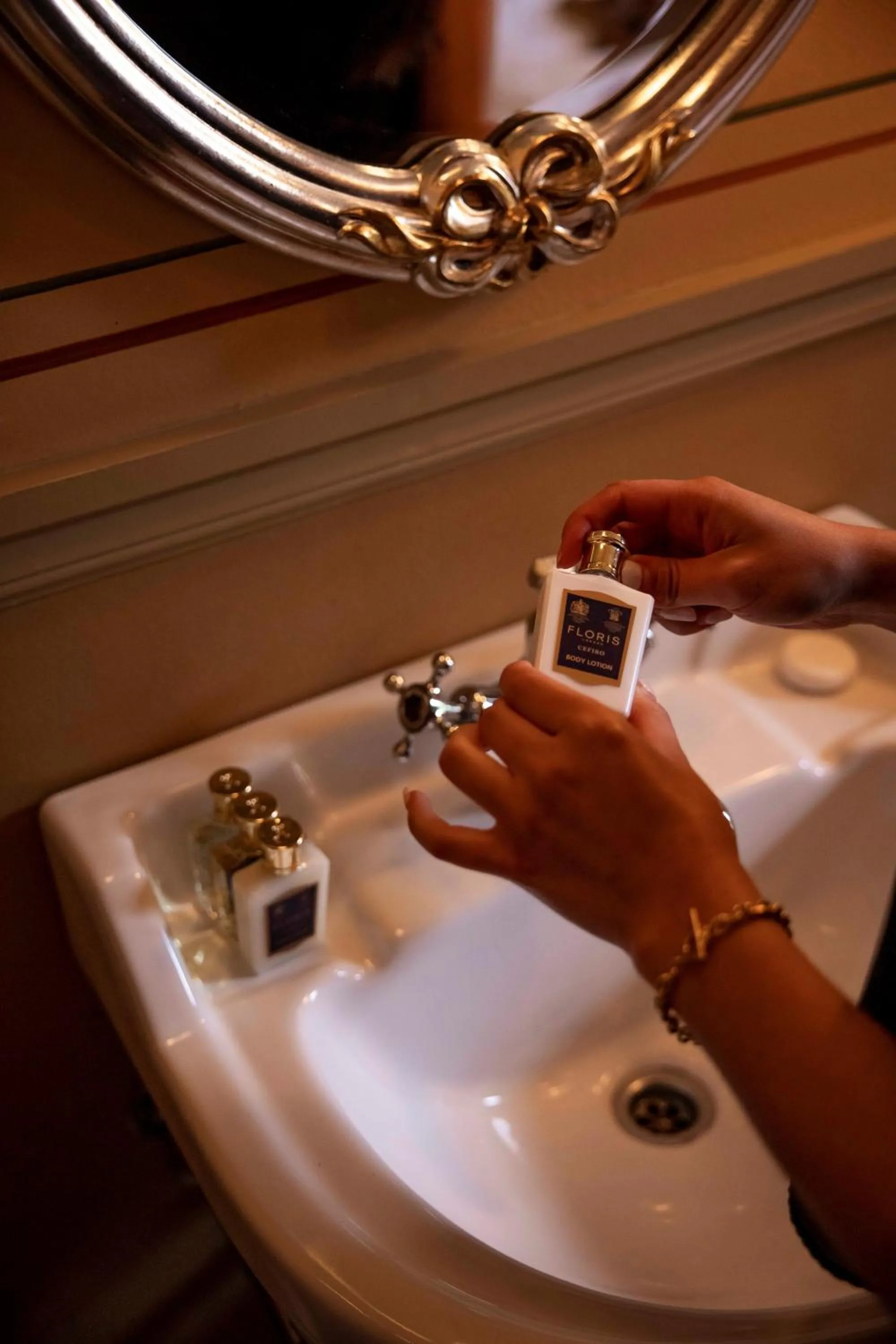 Bathroom in Dalen Hotel