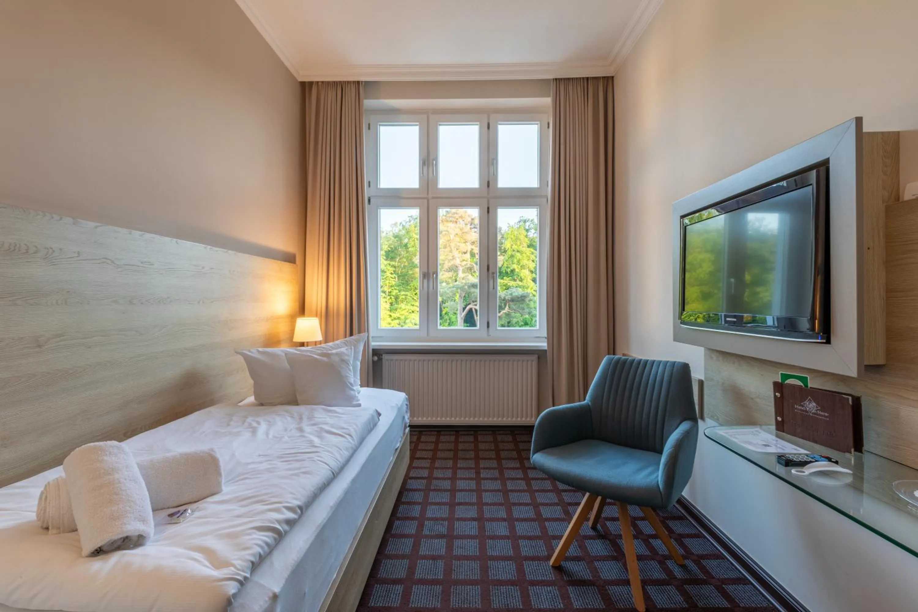 Bed in Hotel Polar-Stern