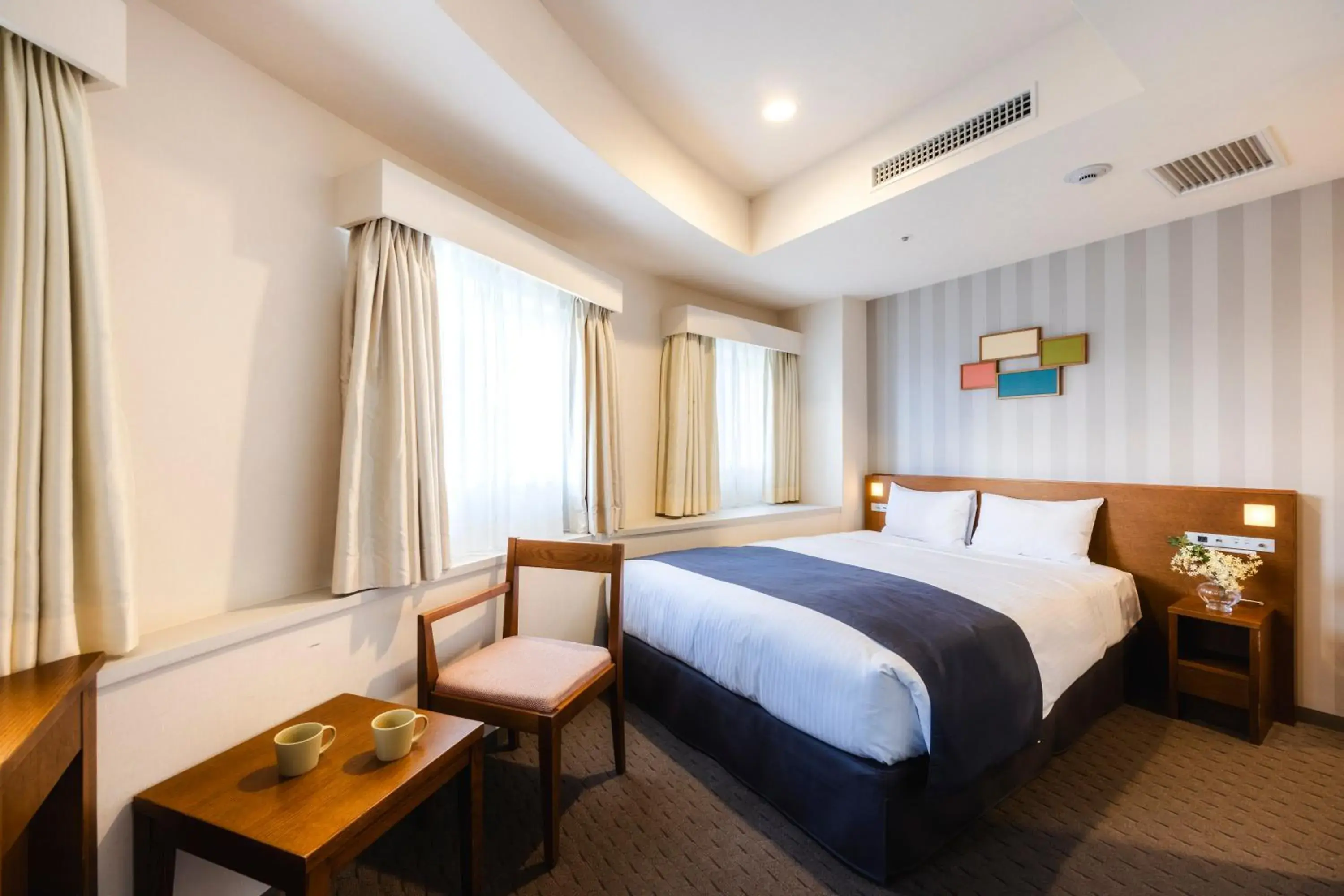 Photo of the whole room, Bed in Shinjuku Washington Hotel Photo of the whole room, Bed in Shinjuku Washington Hotel