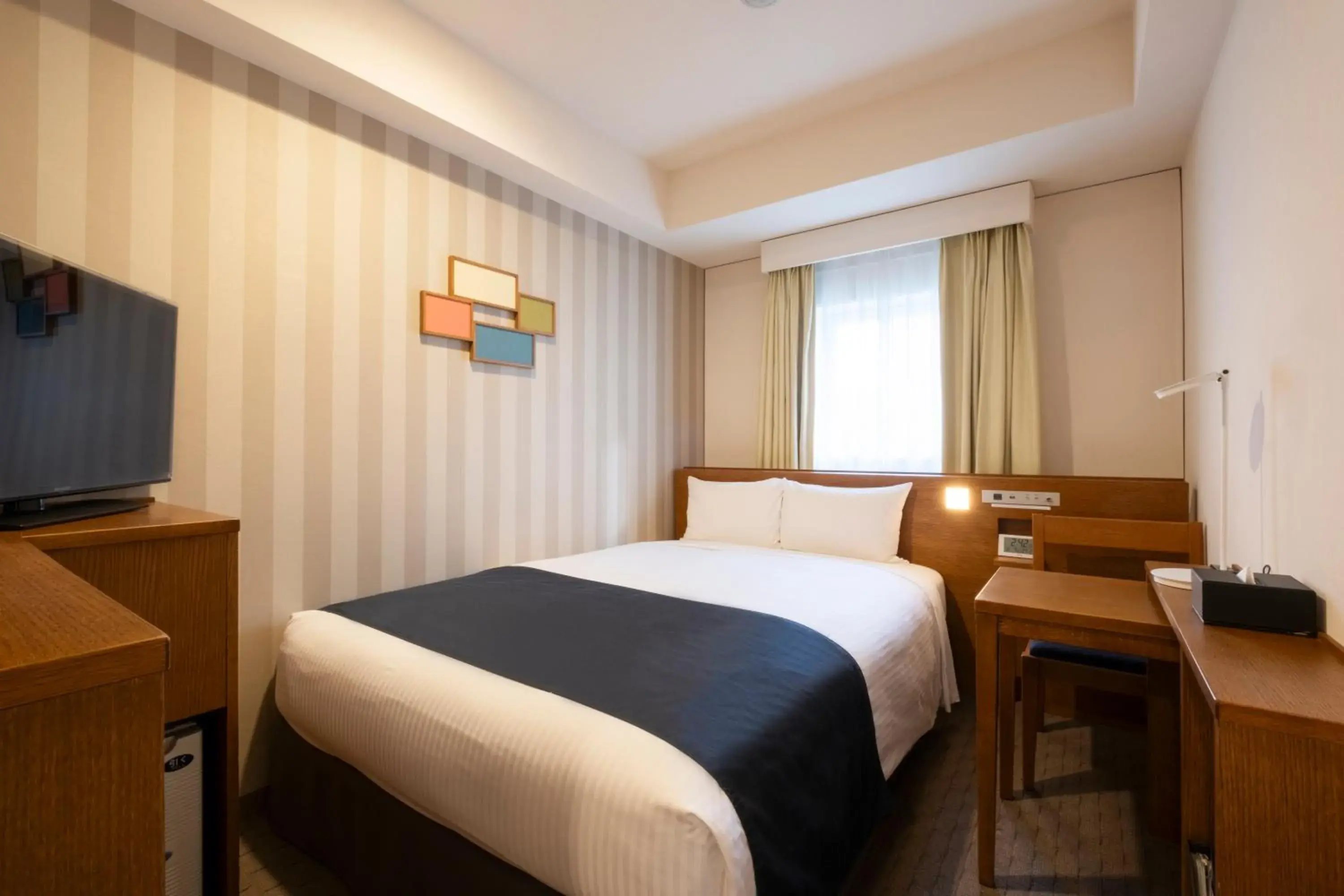 Photo of the whole room, Bed in Shinjuku Washington Hotel Photo of the whole room, Bed in Shinjuku Washington Hotel