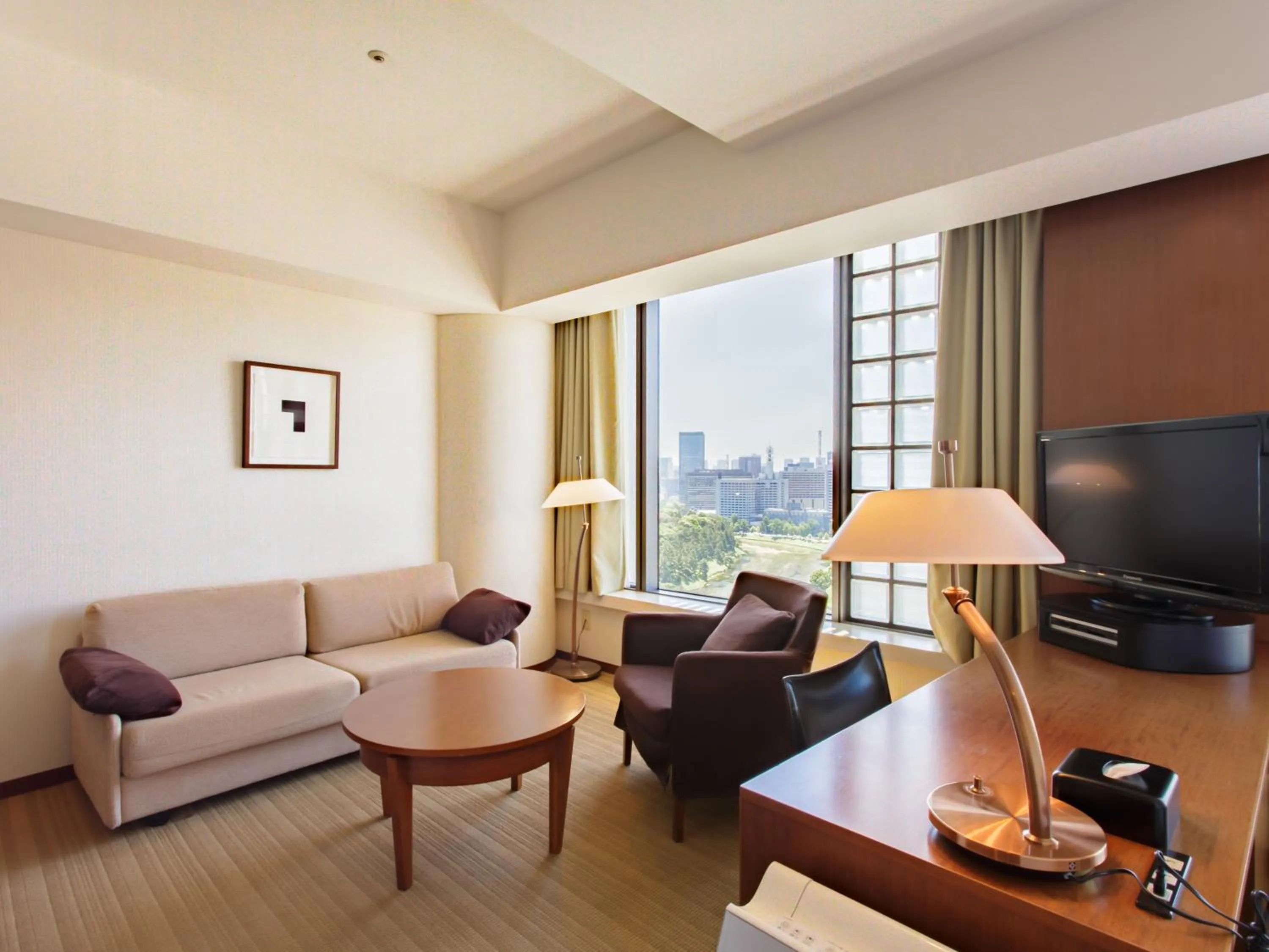 Photo of the whole room in Hotel Grand Arc Hanzomon