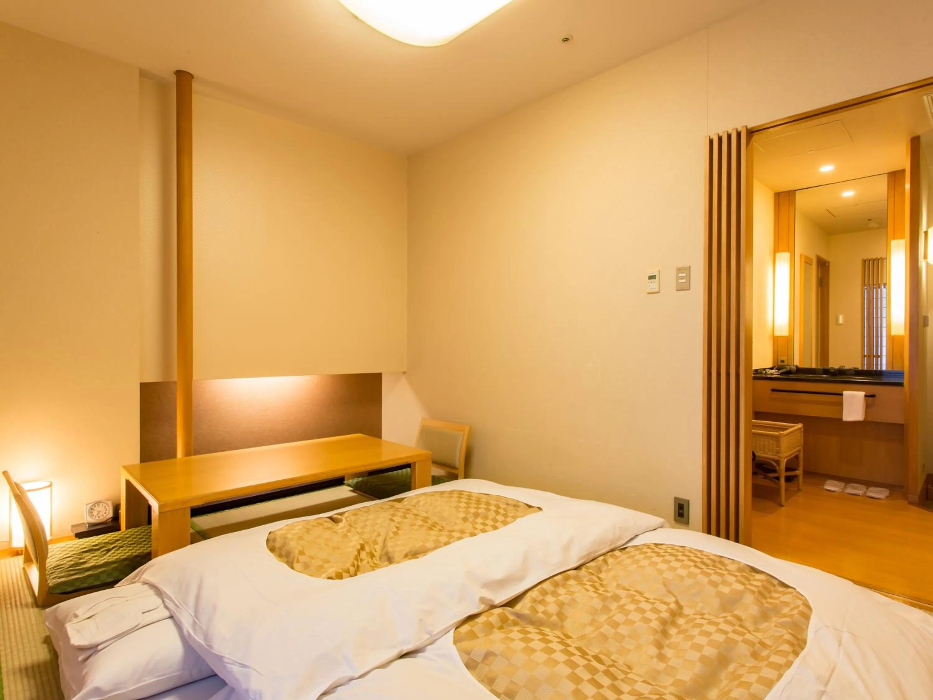 Photo of the whole room, Bed in Hotel Grand Arc Hanzomon