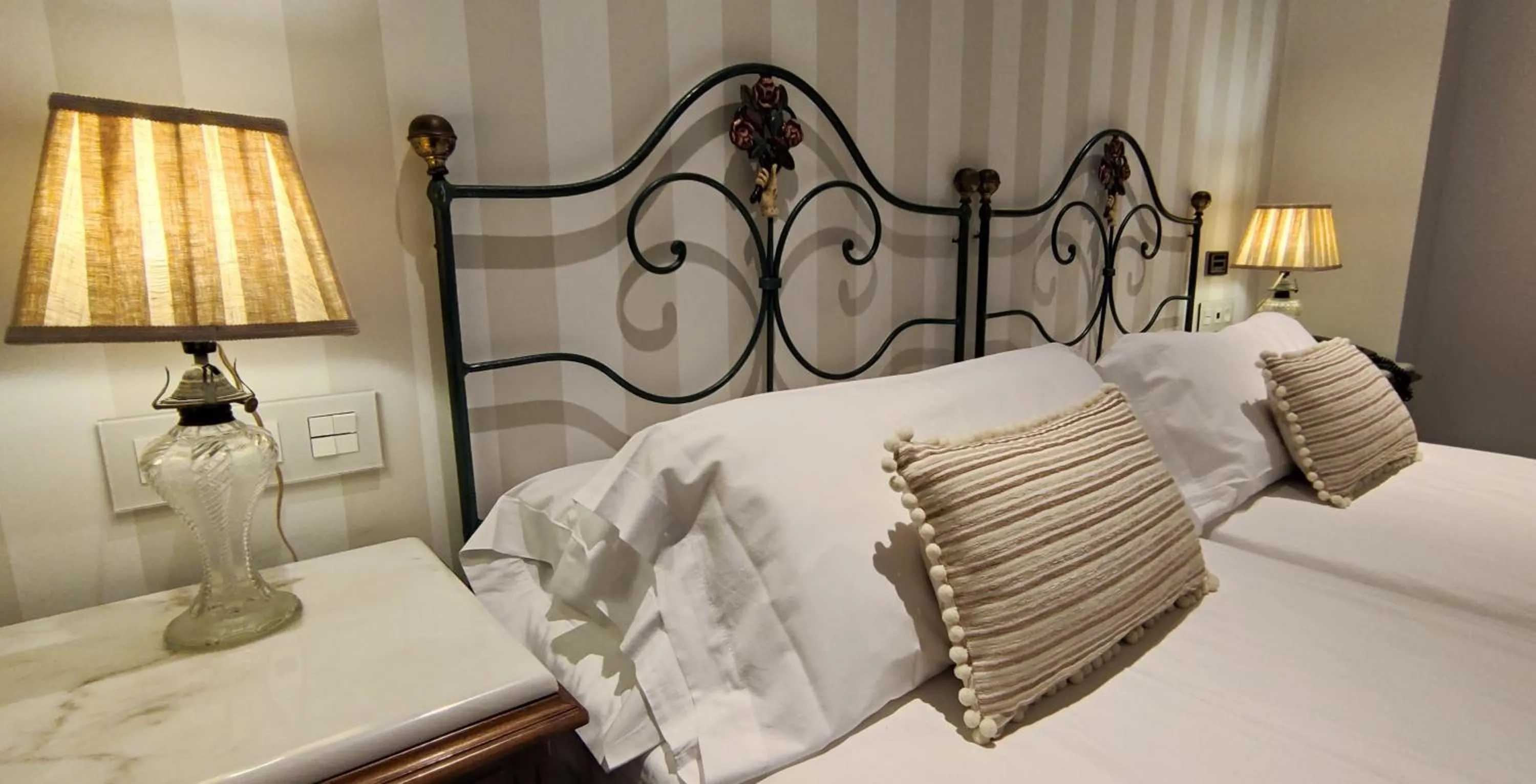 Double Room in Hotel Monumento Convento de San Benito