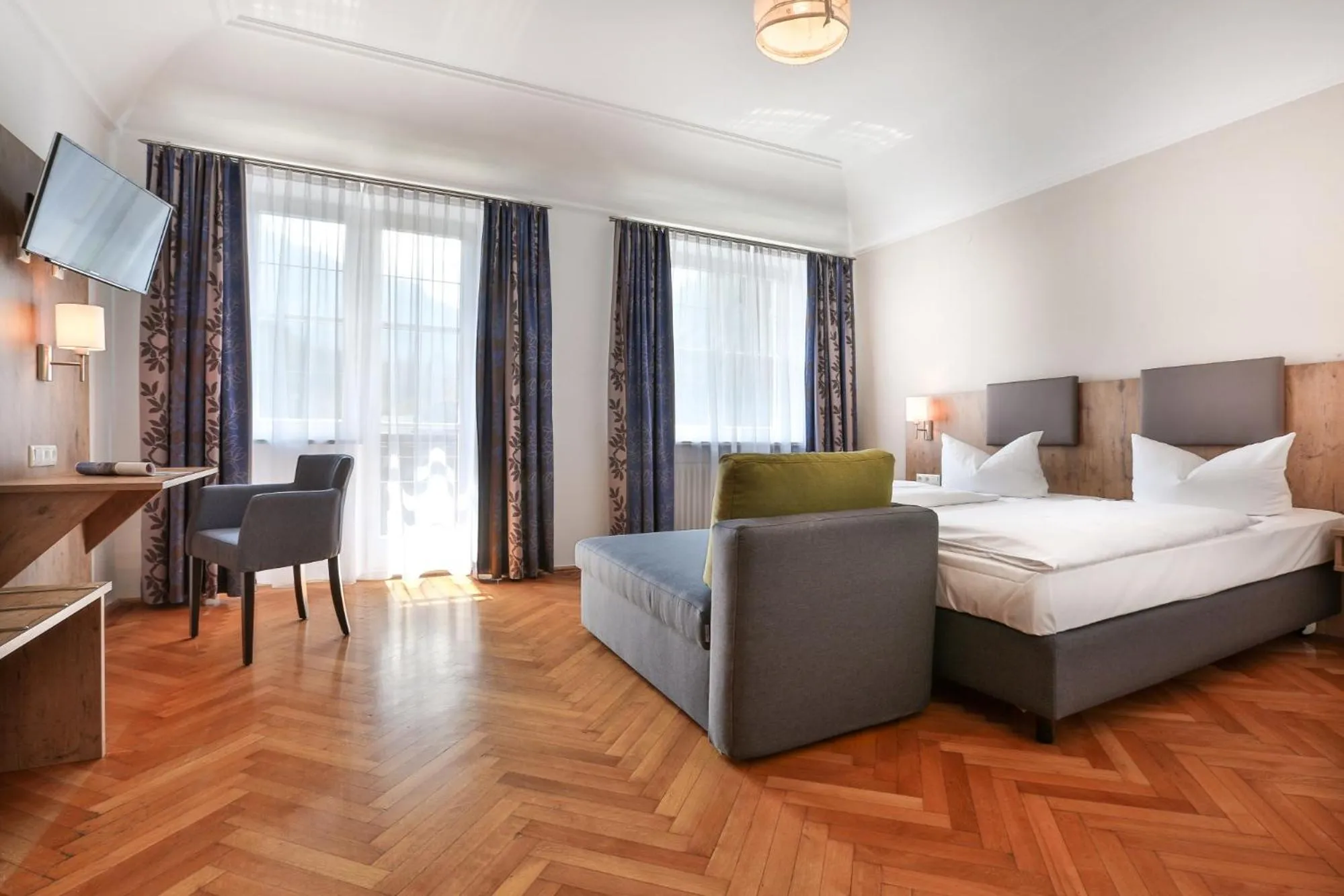 Photo of the whole room in Hotel Schiffmeister