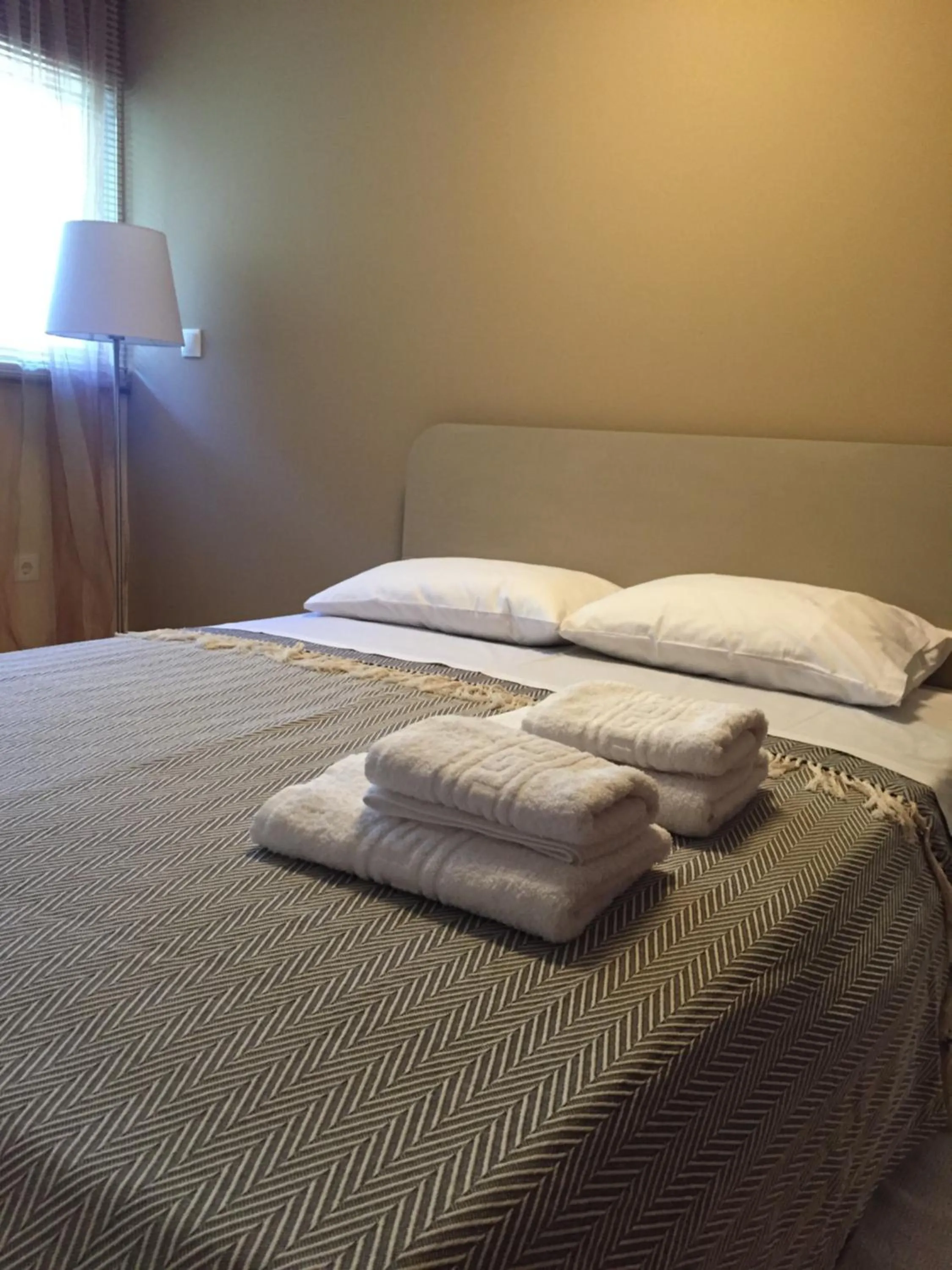 Photo of the whole room, Bed in Agrinio ART Suites