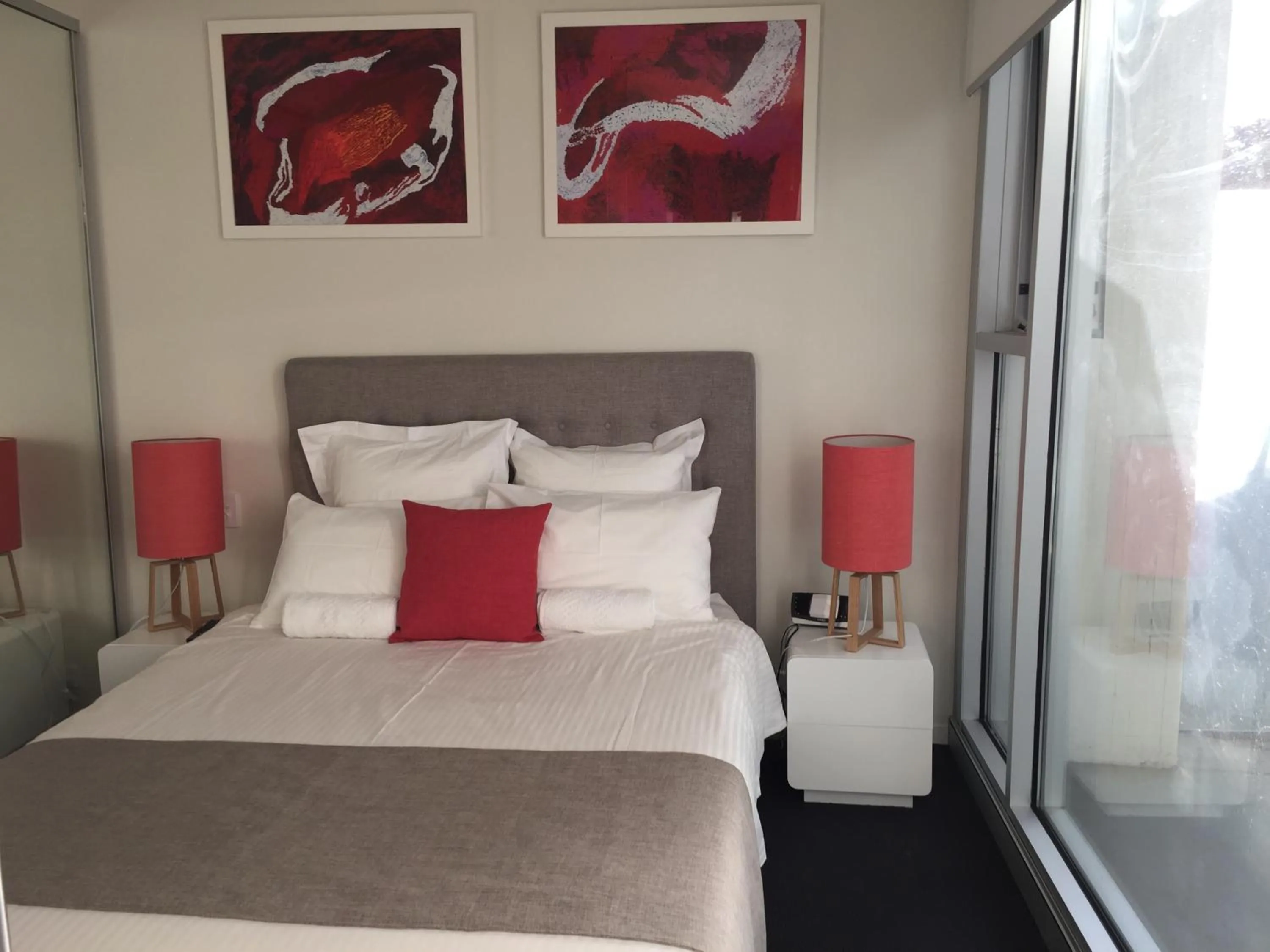 Bed in Tasha's Apartments on Warwick