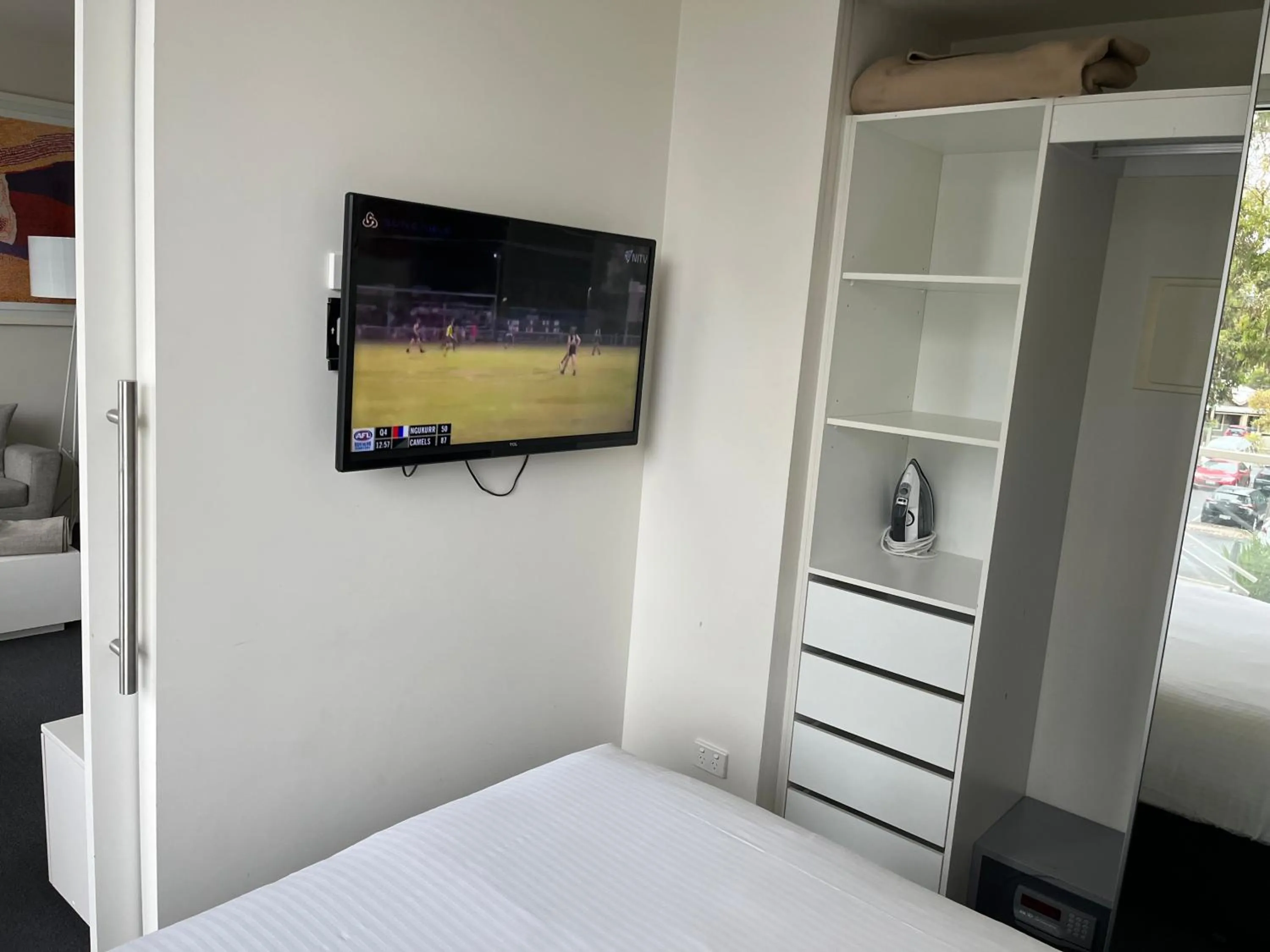 Bed in Tasha's Apartments on Warwick