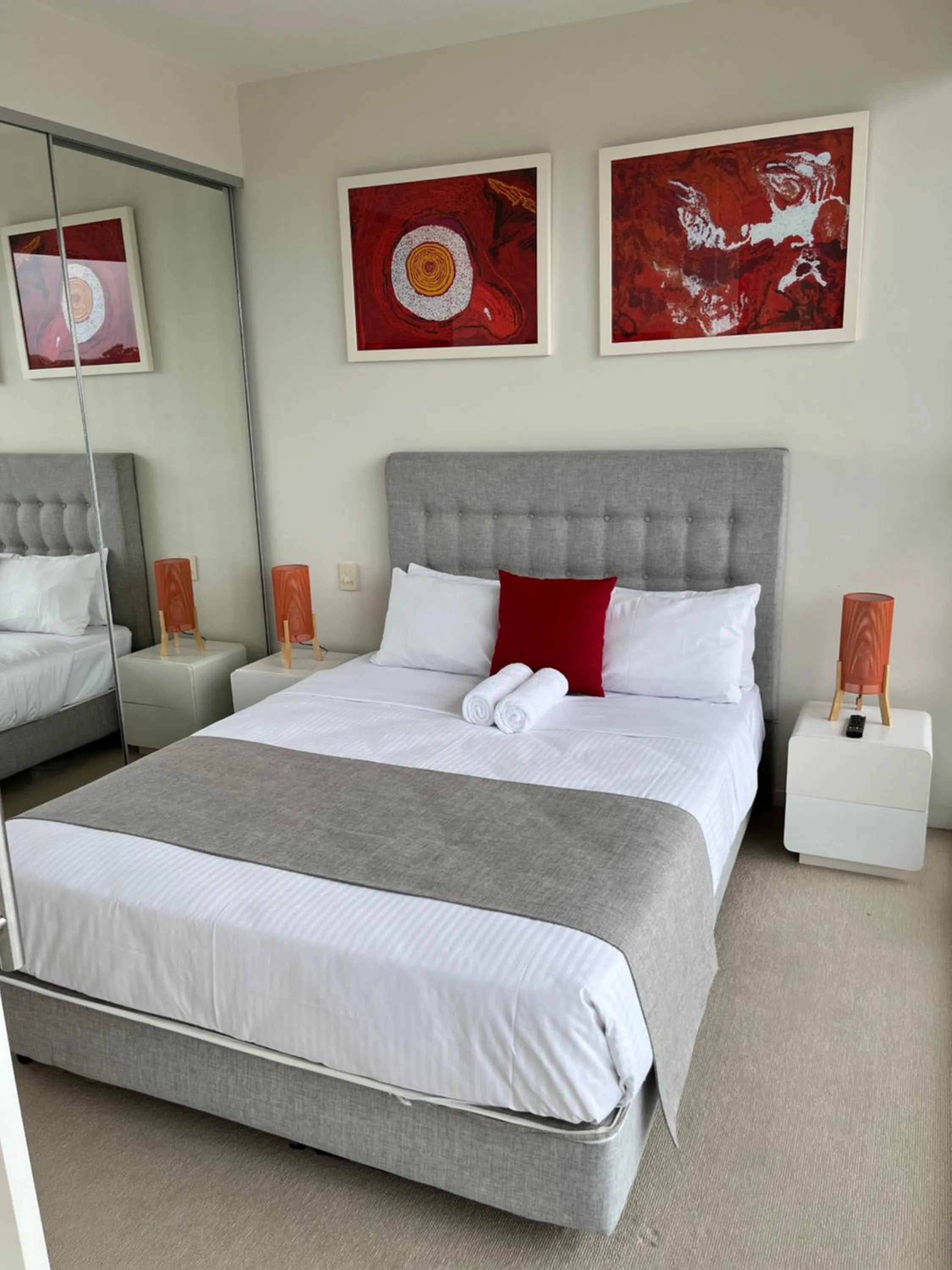 Bed in Tasha's Apartments on Warwick