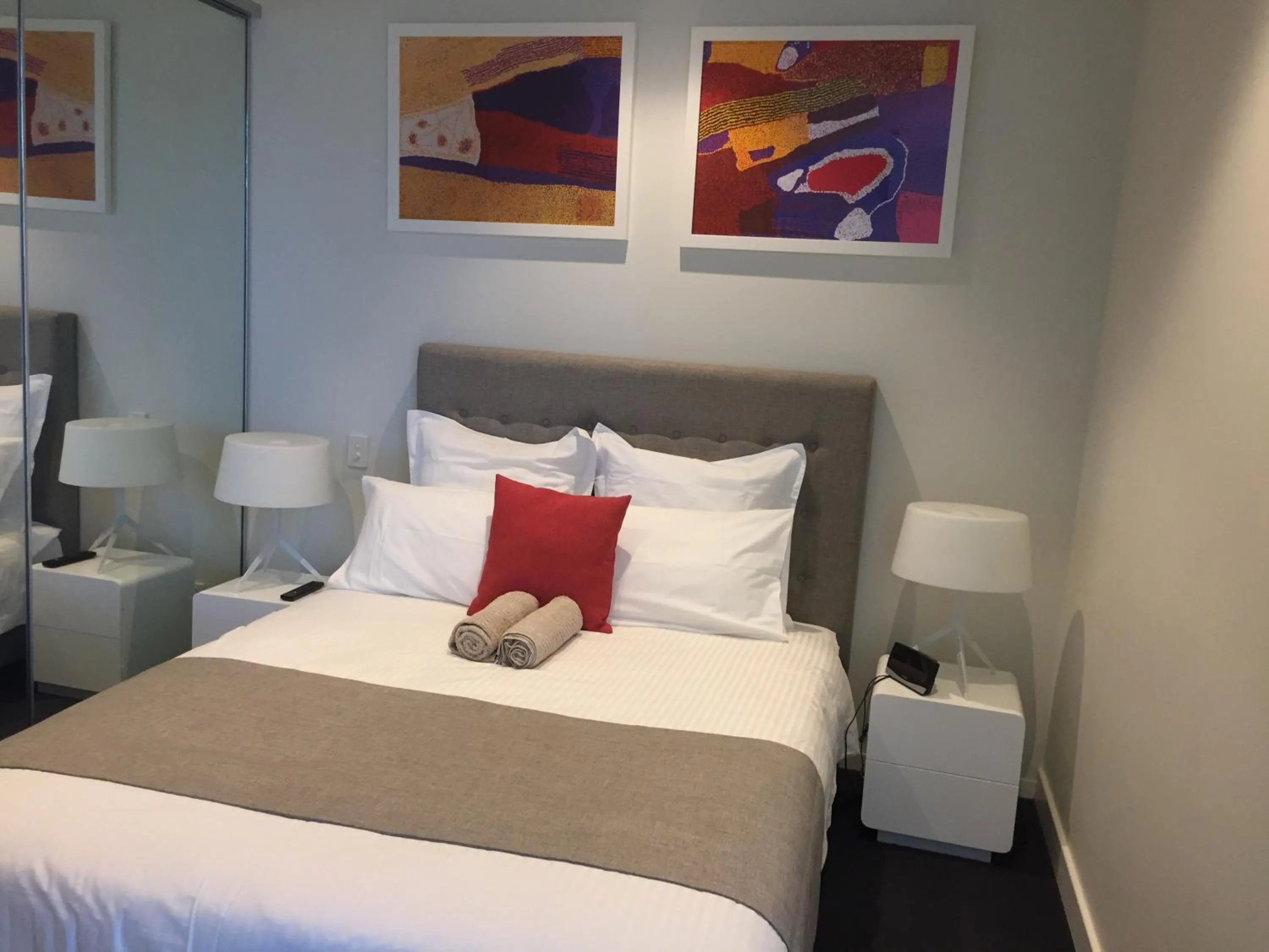 Bed in Tasha's Apartments on Warwick