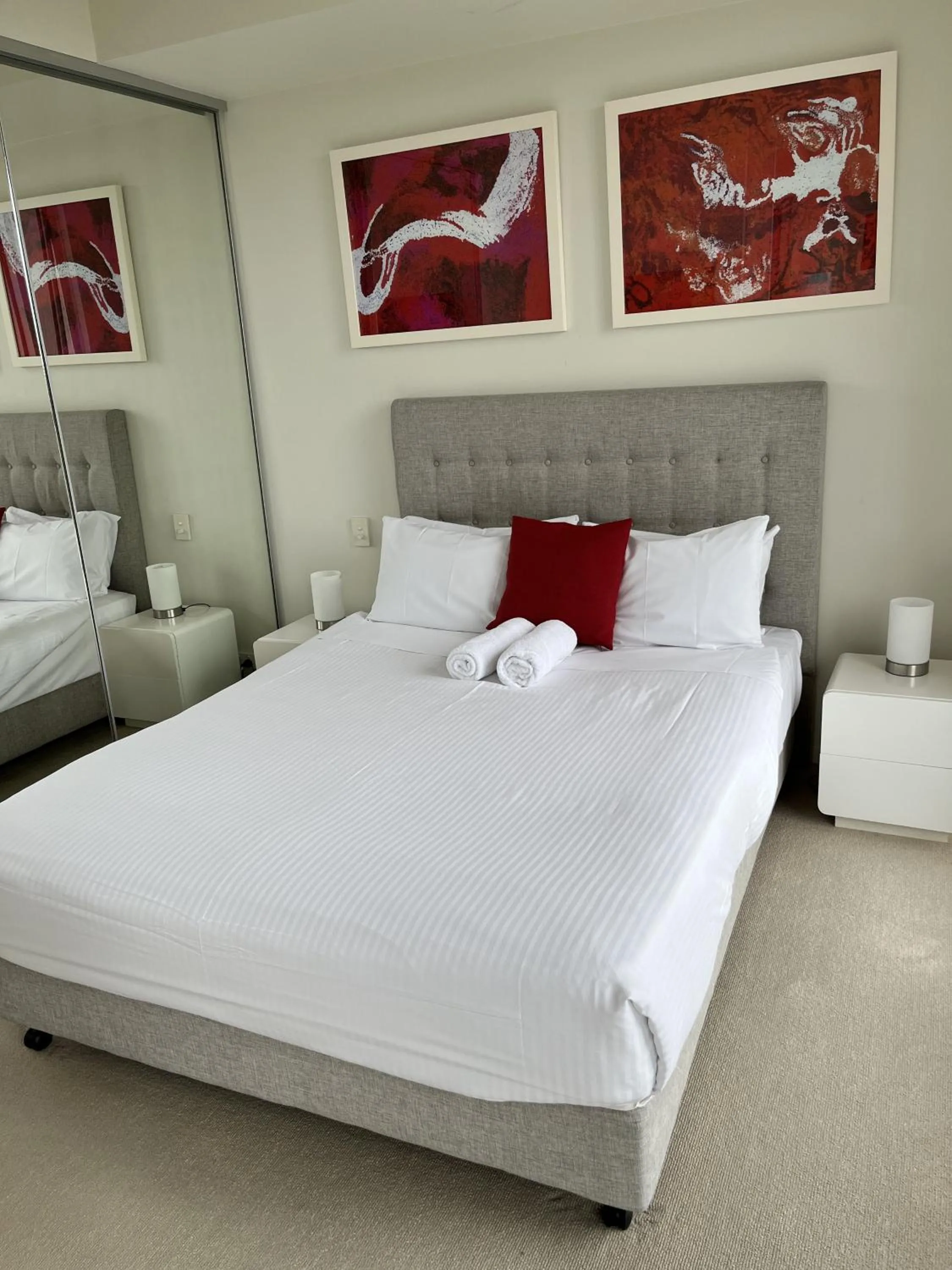 Bed in Tasha's Apartments on Warwick