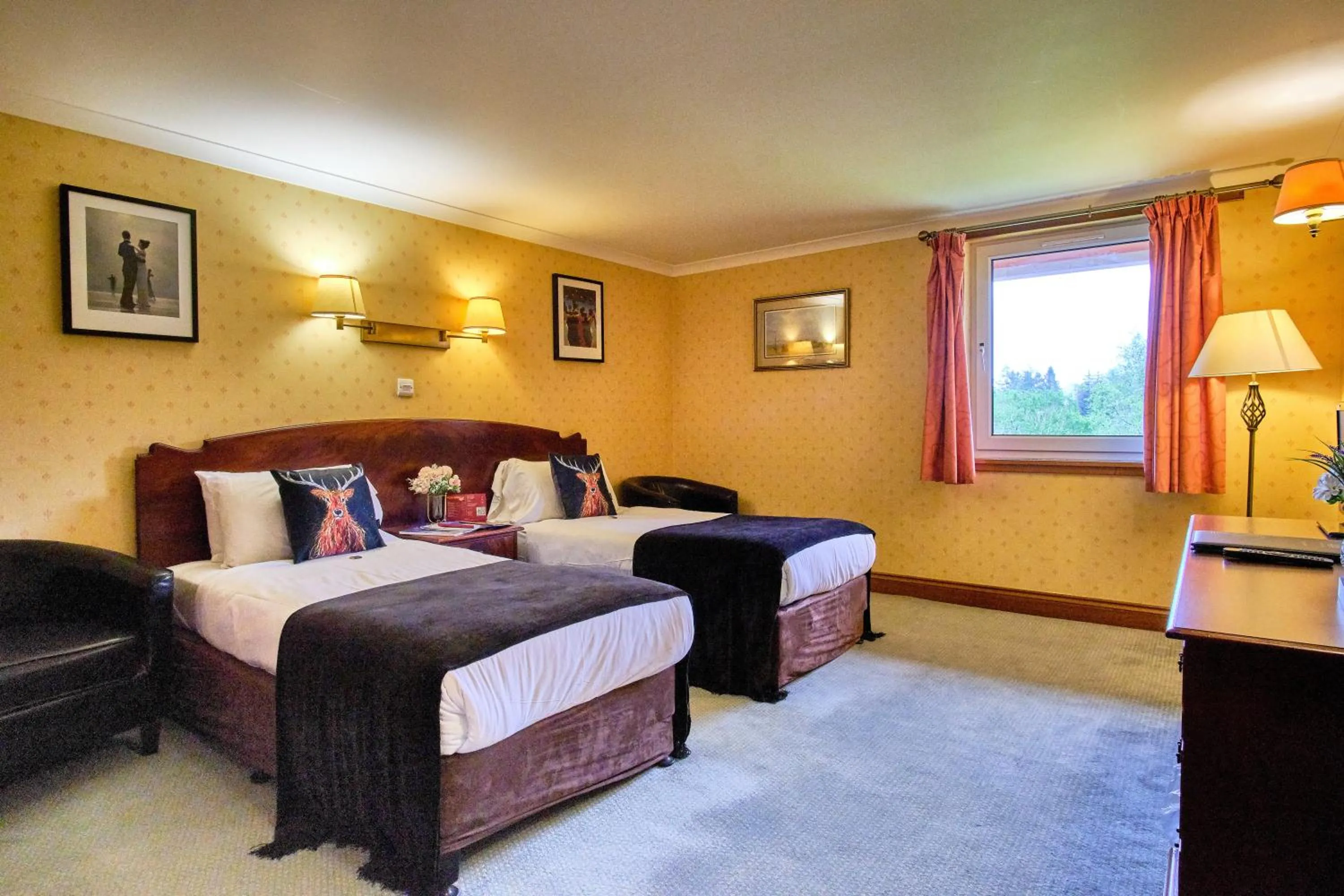 Bedroom, Bed in Muthu Ben Doran Hotel