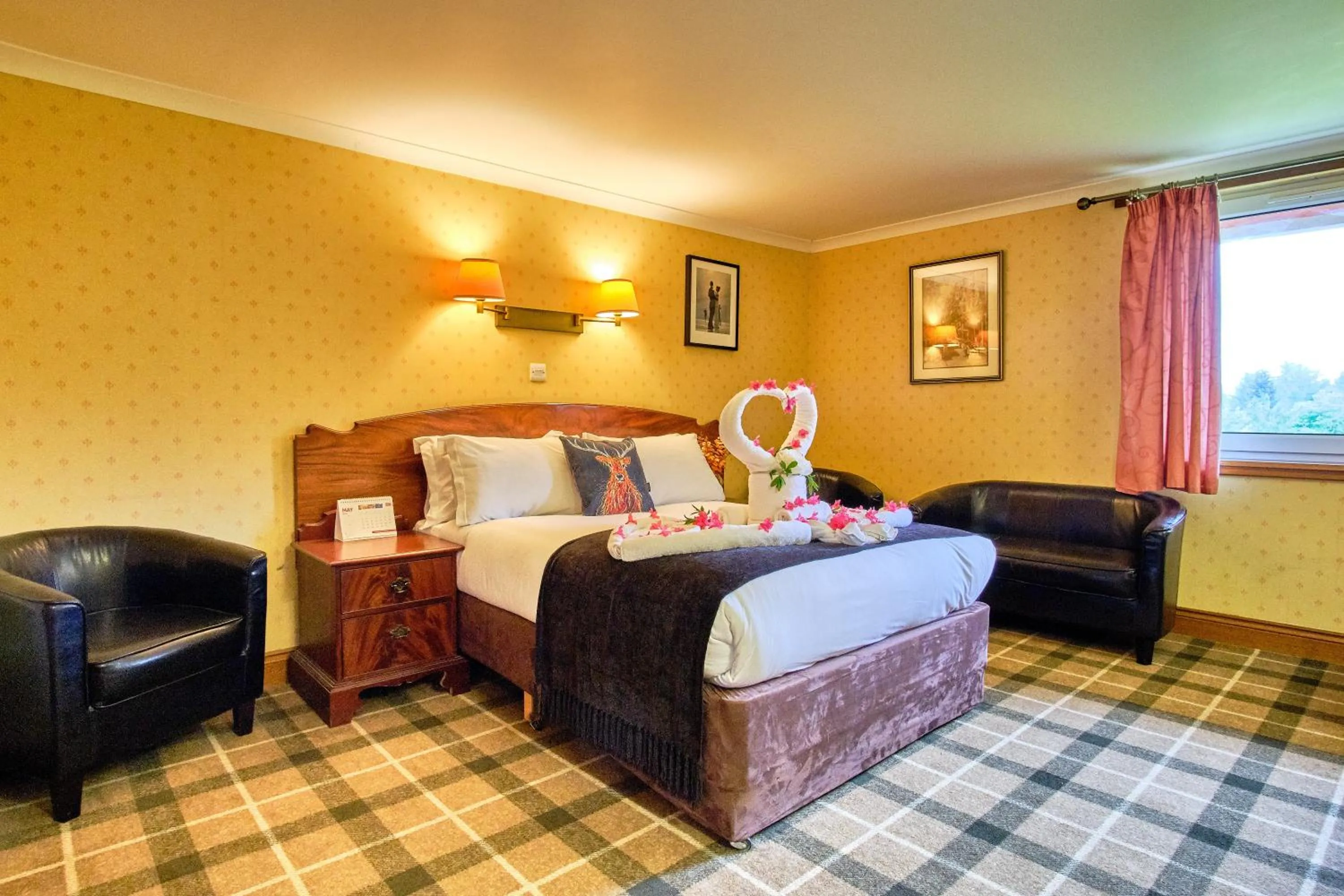 Bedroom, Bed in Muthu Ben Doran Hotel