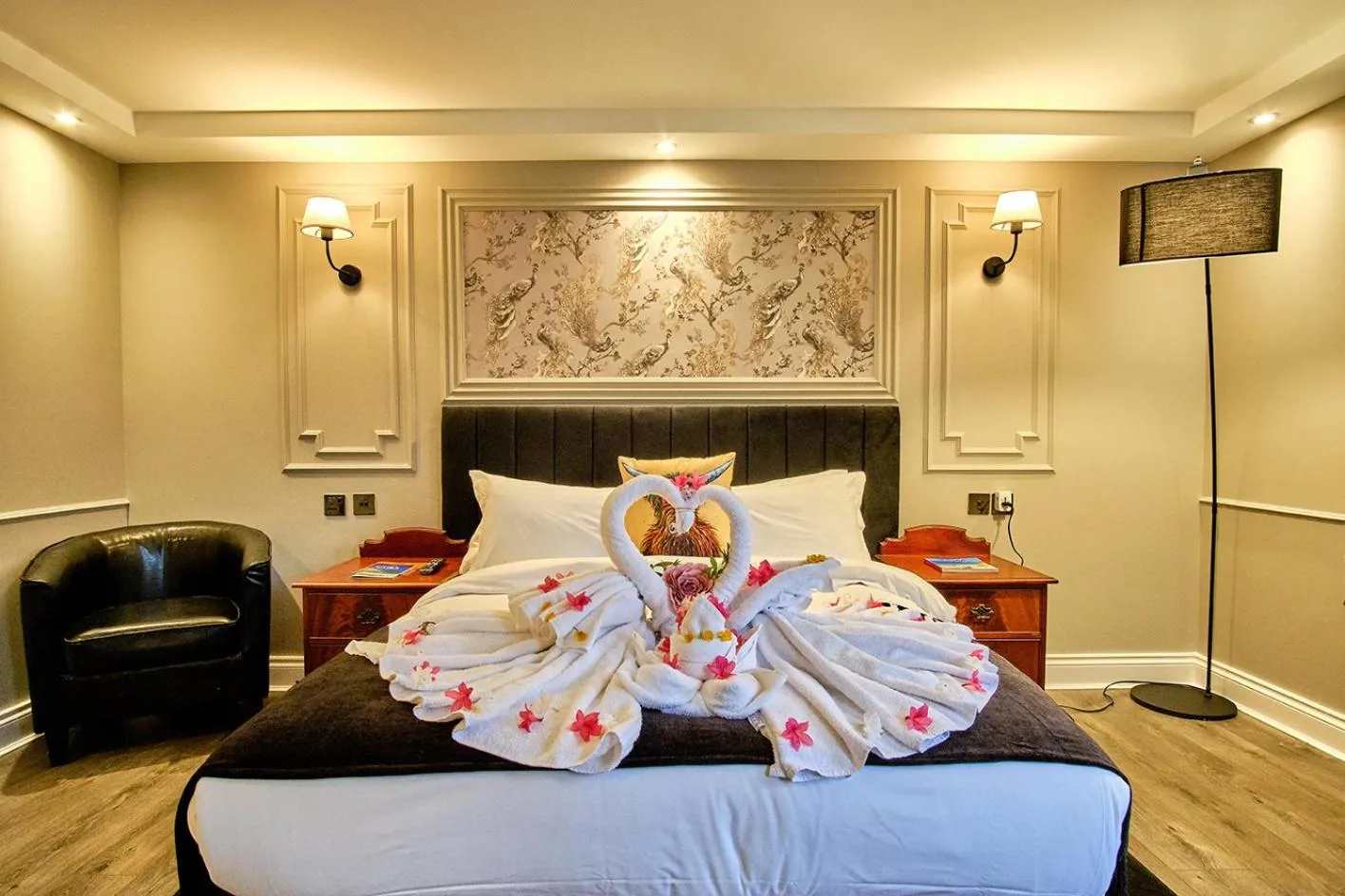 Bedroom, Bed in Muthu Ben Doran Hotel