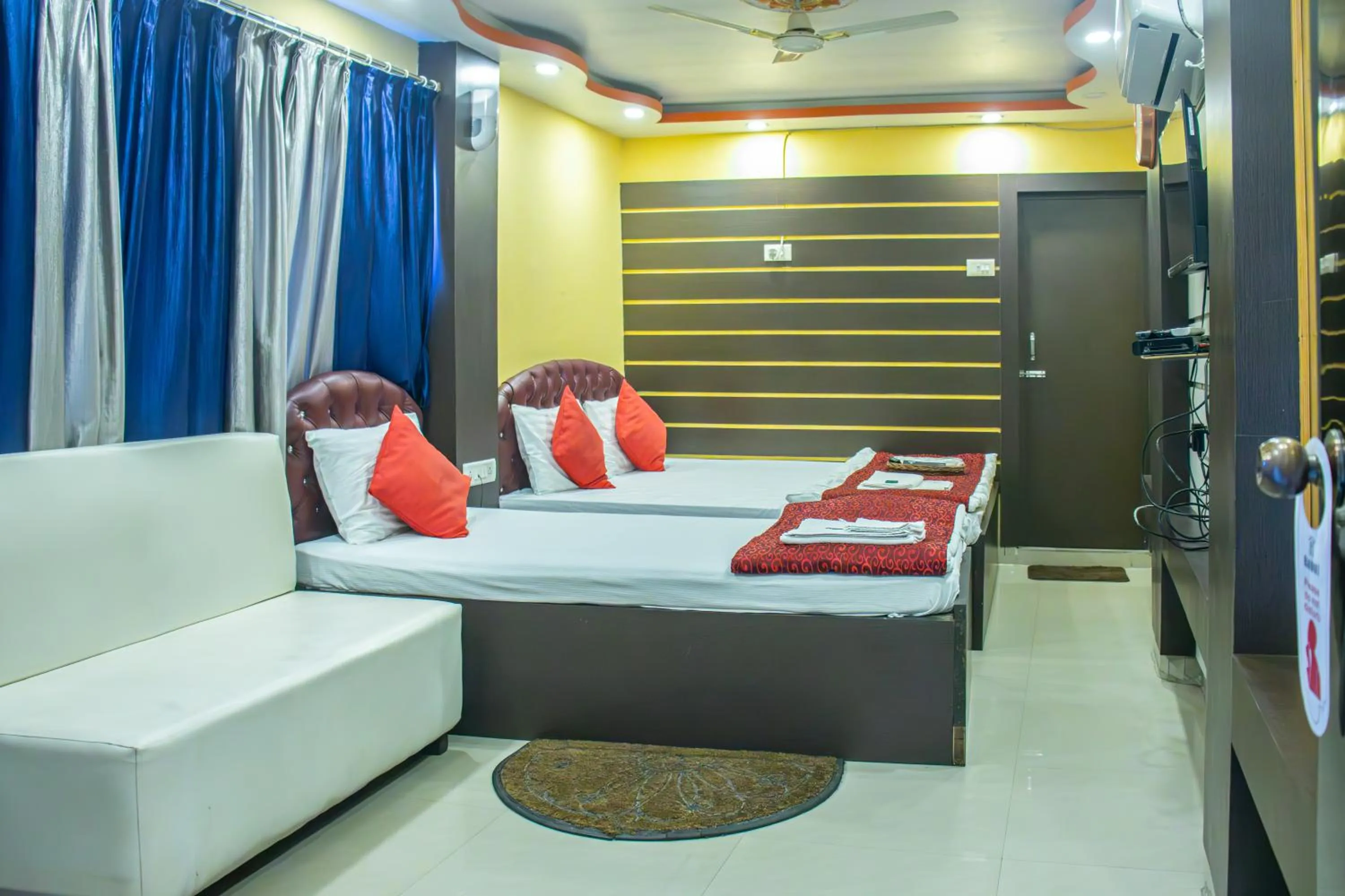 Photo of the whole room, Bed in Babul Hotel
