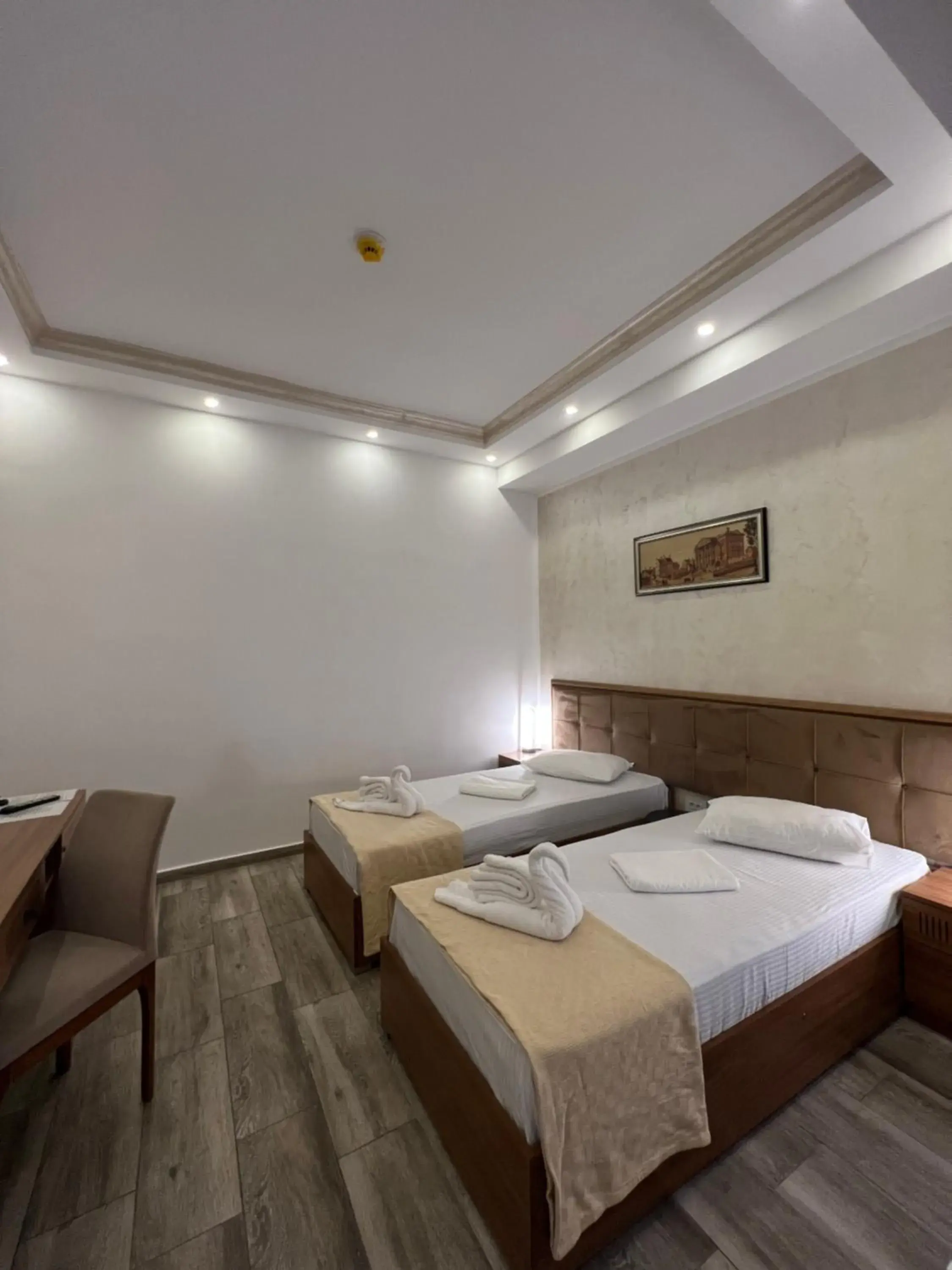 Twin Room in EKA Residence Twin Room in EKA Residence