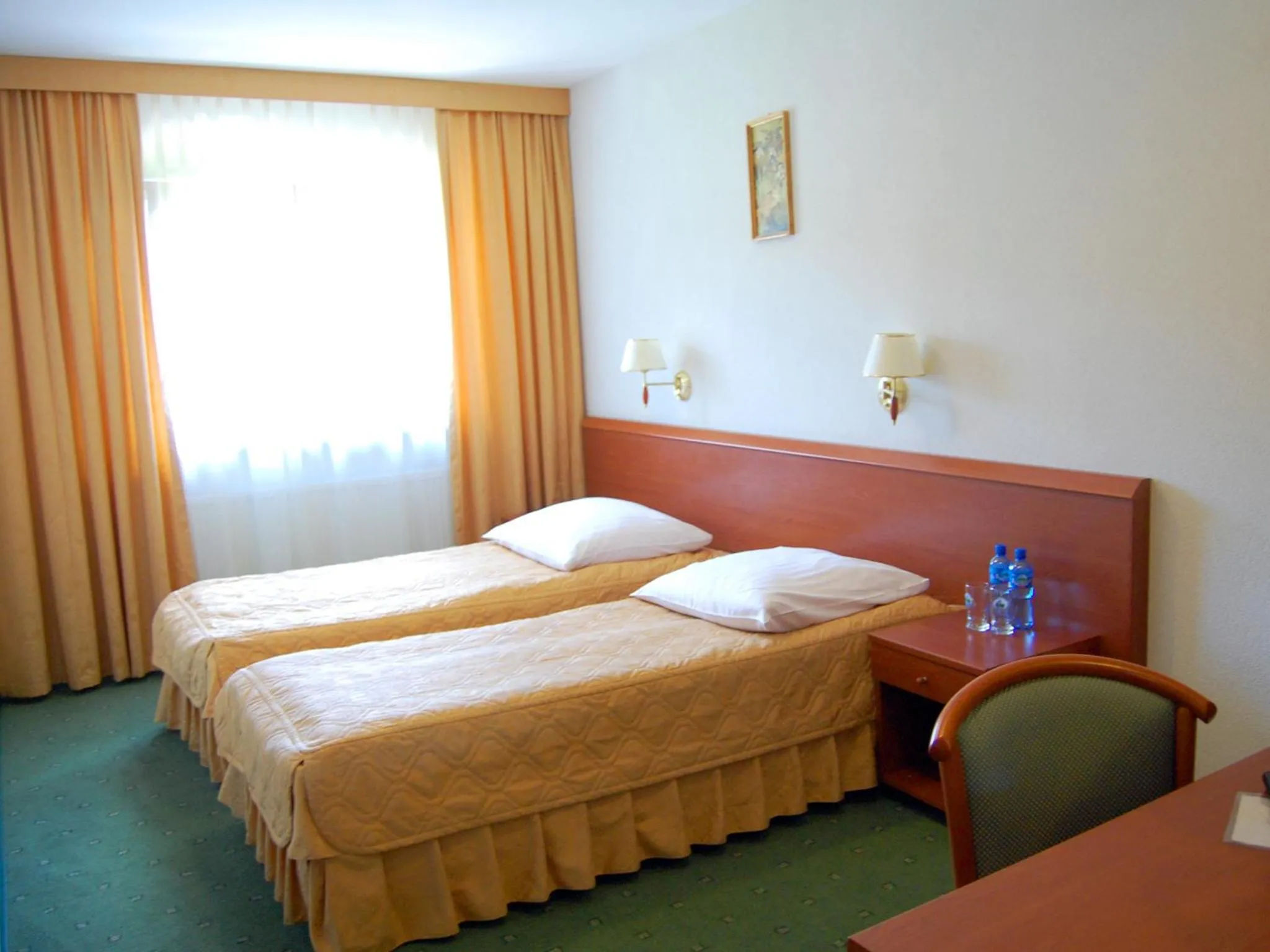 Bed in Hotel Zajazd Piastowski