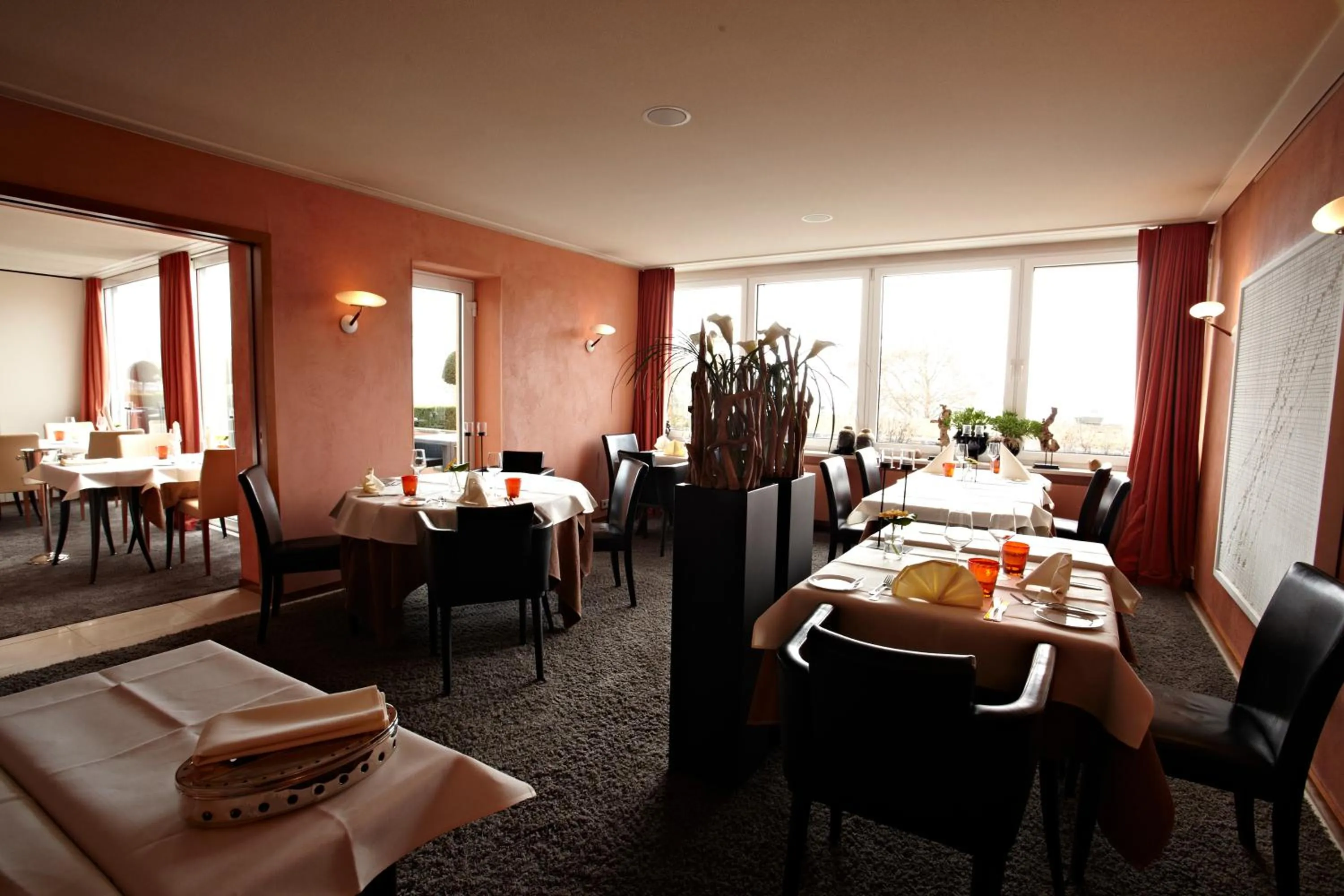 Restaurant/places to eat in Romantik Hotel Residenz am See
