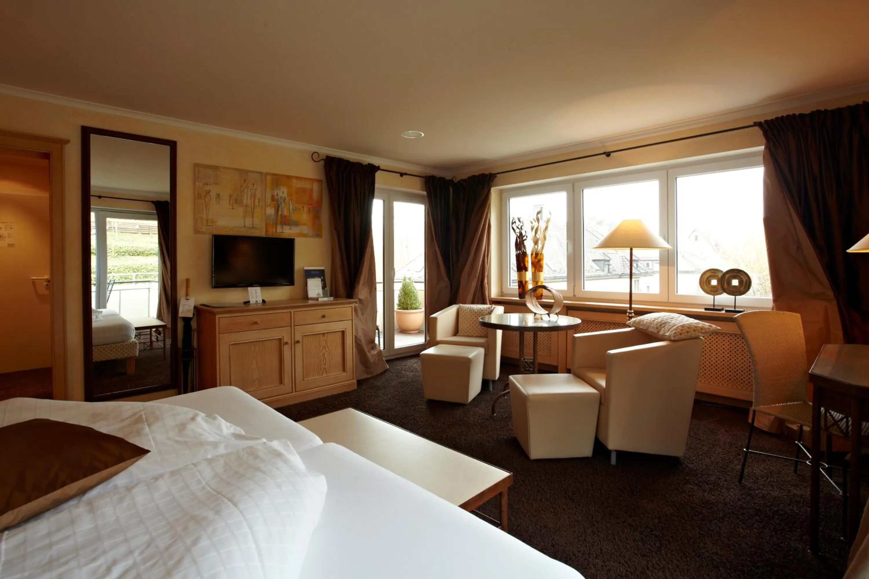 Photo of the whole room, Bed in Romantik Hotel Residenz am See