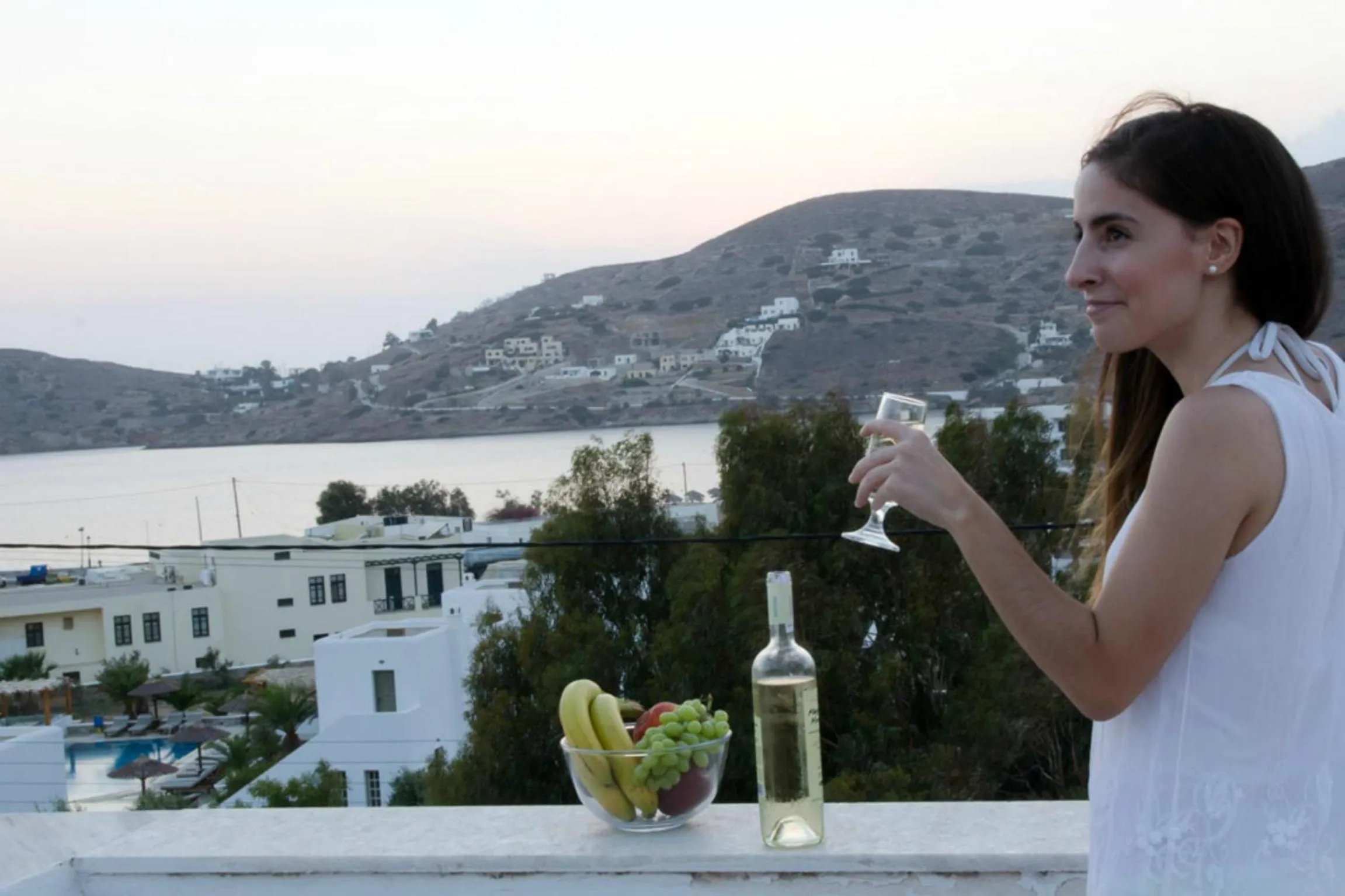 People in Hotel Faros