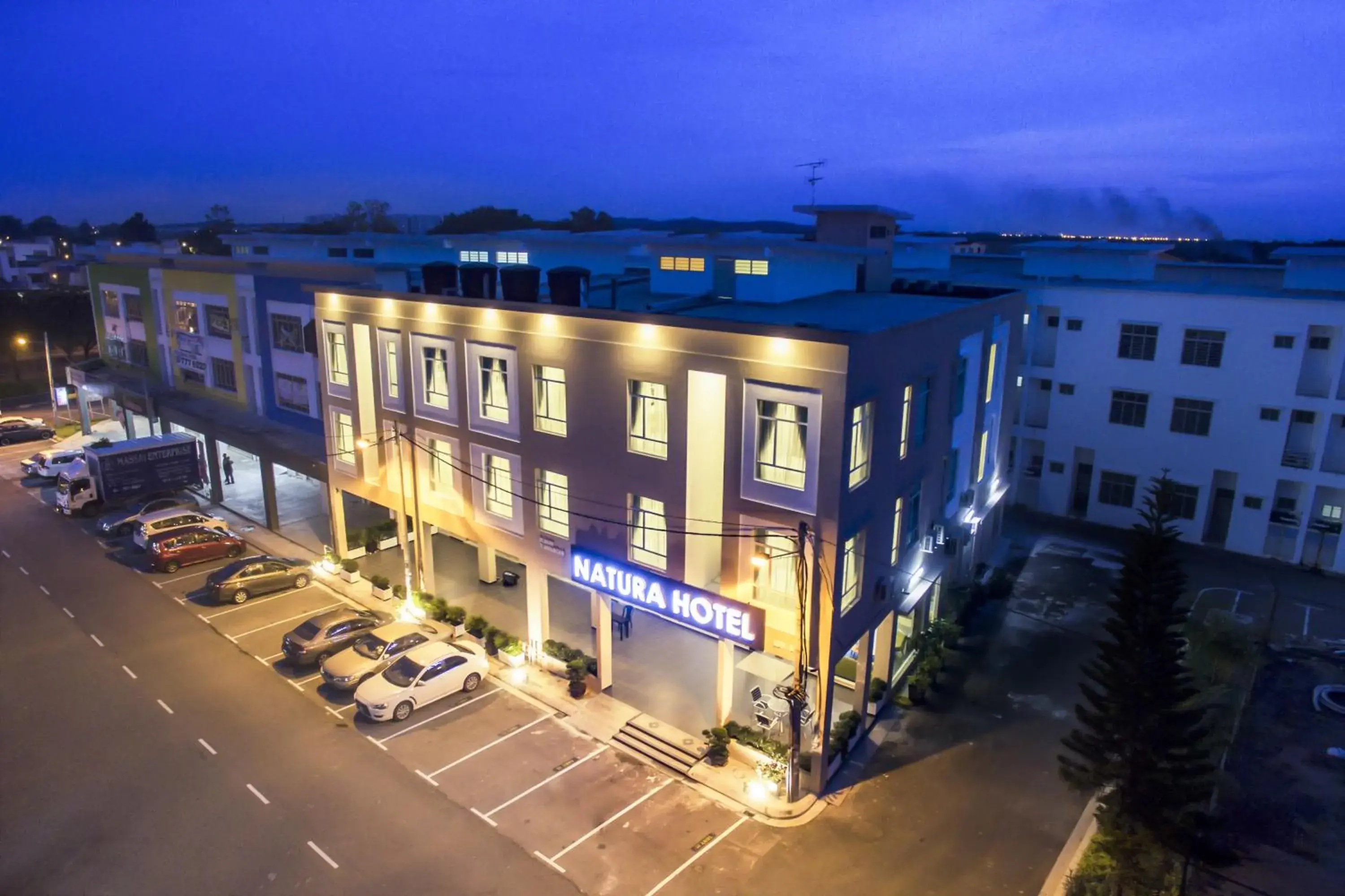 Facade/entrance in Natura Hotel Facade/entrance in Natura Hotel