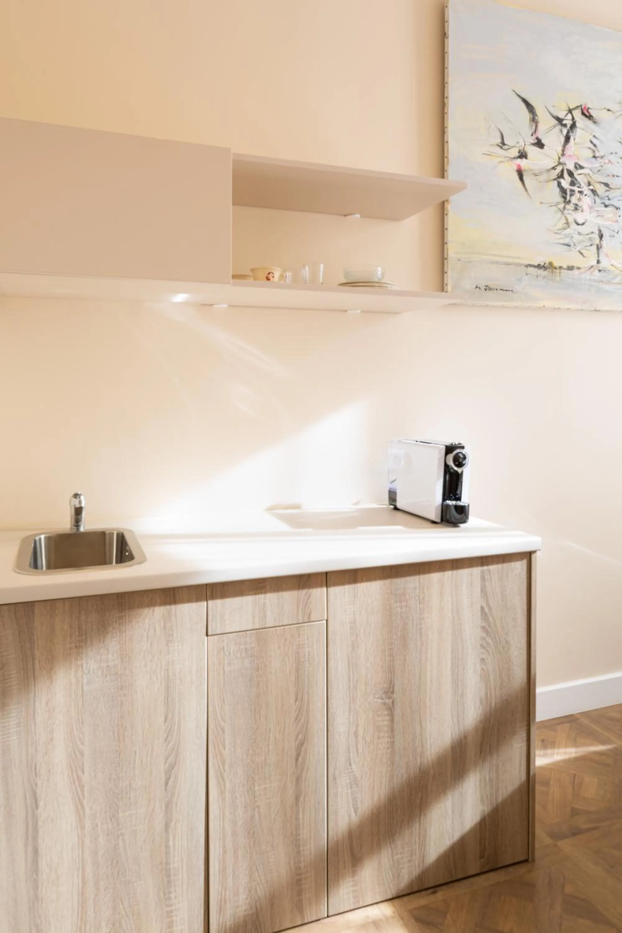 Kitchen or kitchenette in Hôtel Maison Montgrand - Vieux Port