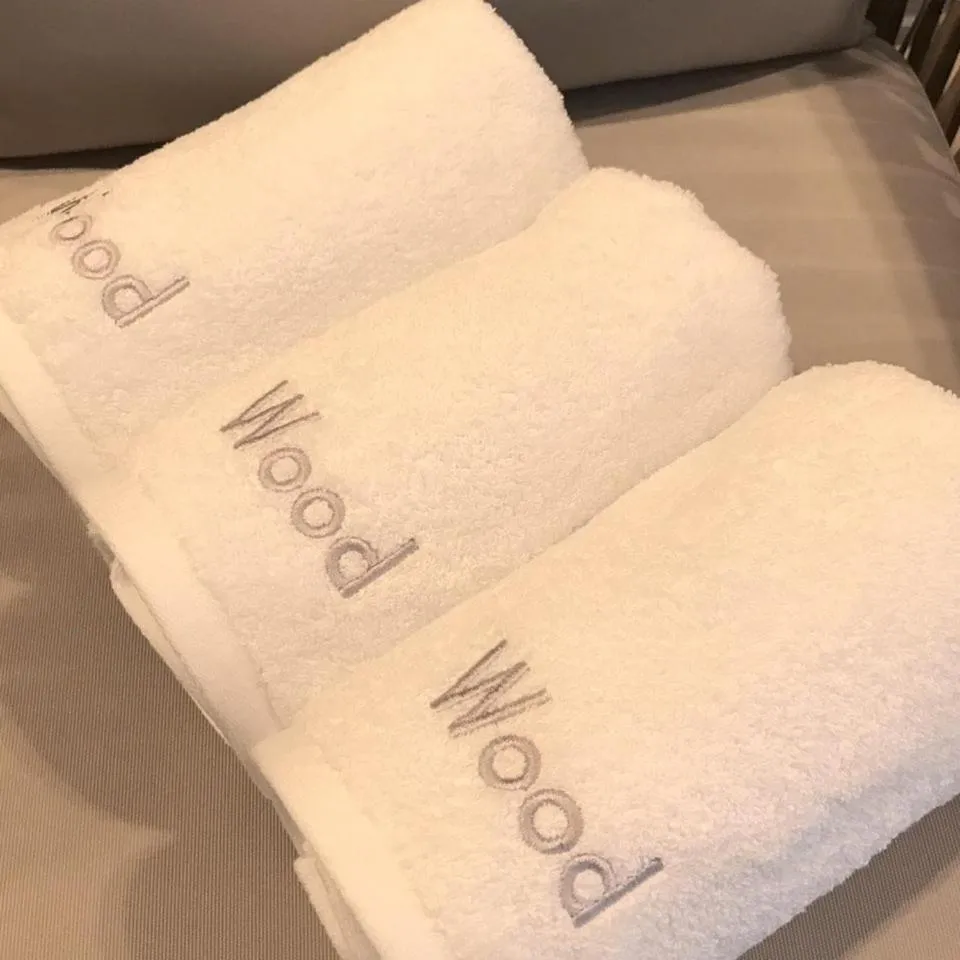 Logo/Certificate/Sign, Bed in Wood House Hotel