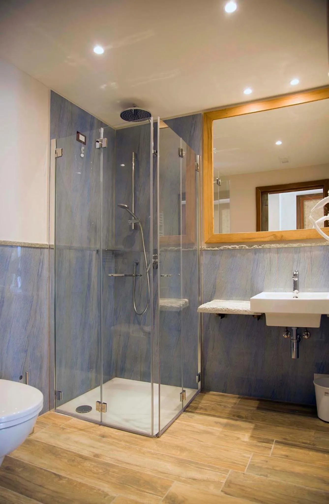 Bathroom in Boutique Hotel Elvezia