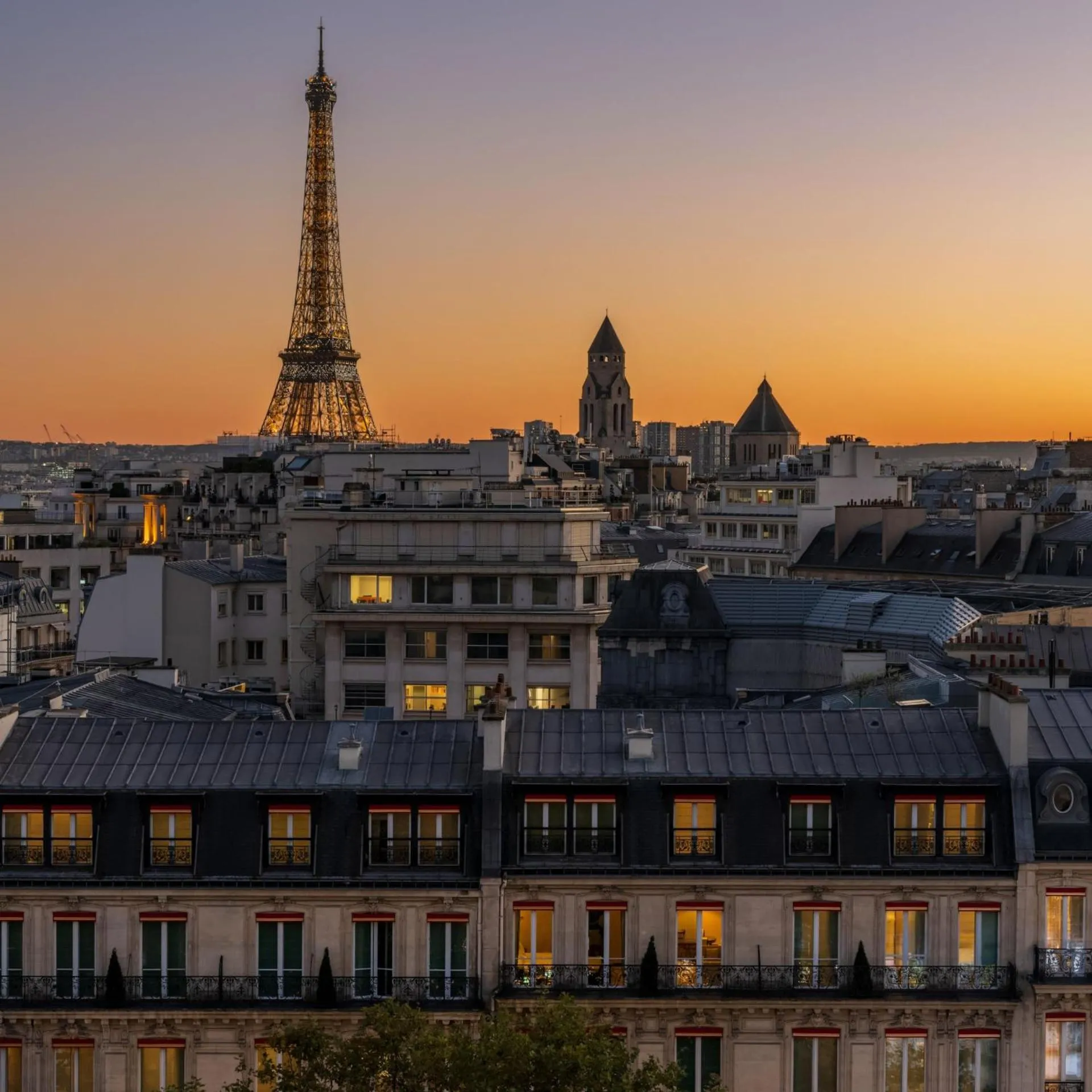 Property building in Hôtel Fouquet's Paris